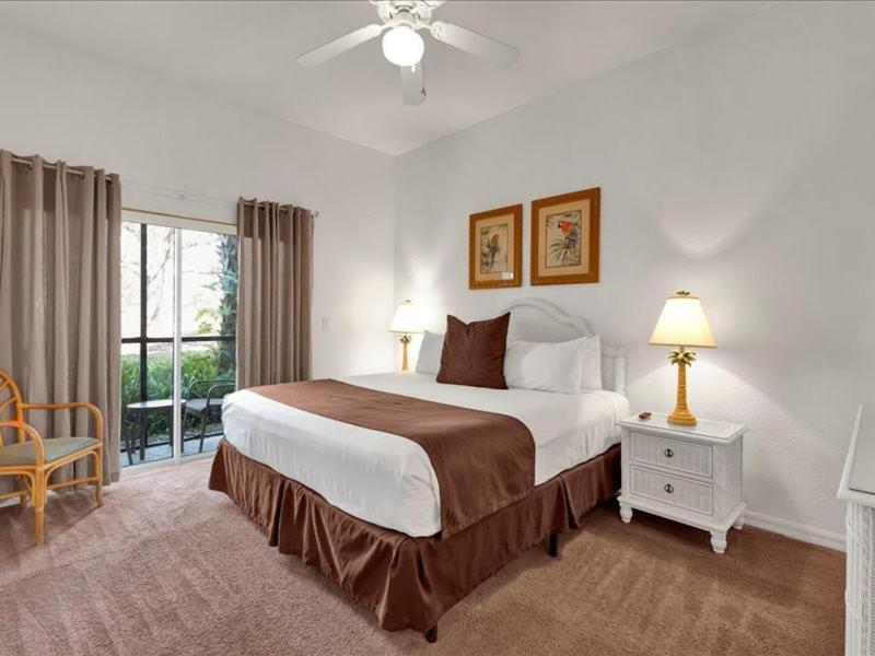 3 Bedroom In Fabulous Near World Holiday home *