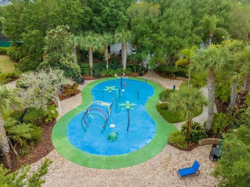 3 Bedroom In Fabulous Near World *