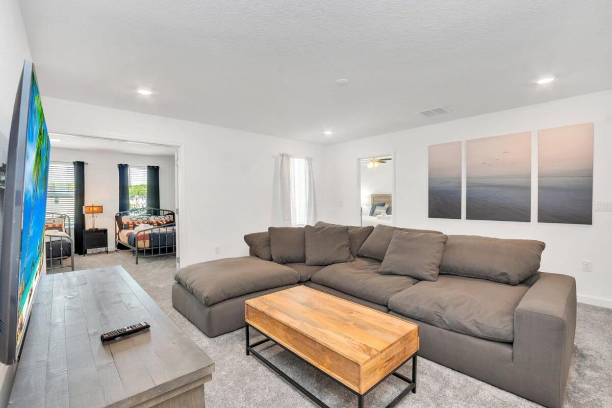 Brand New Storey 10 Bedroom With Pool * Kissimmee