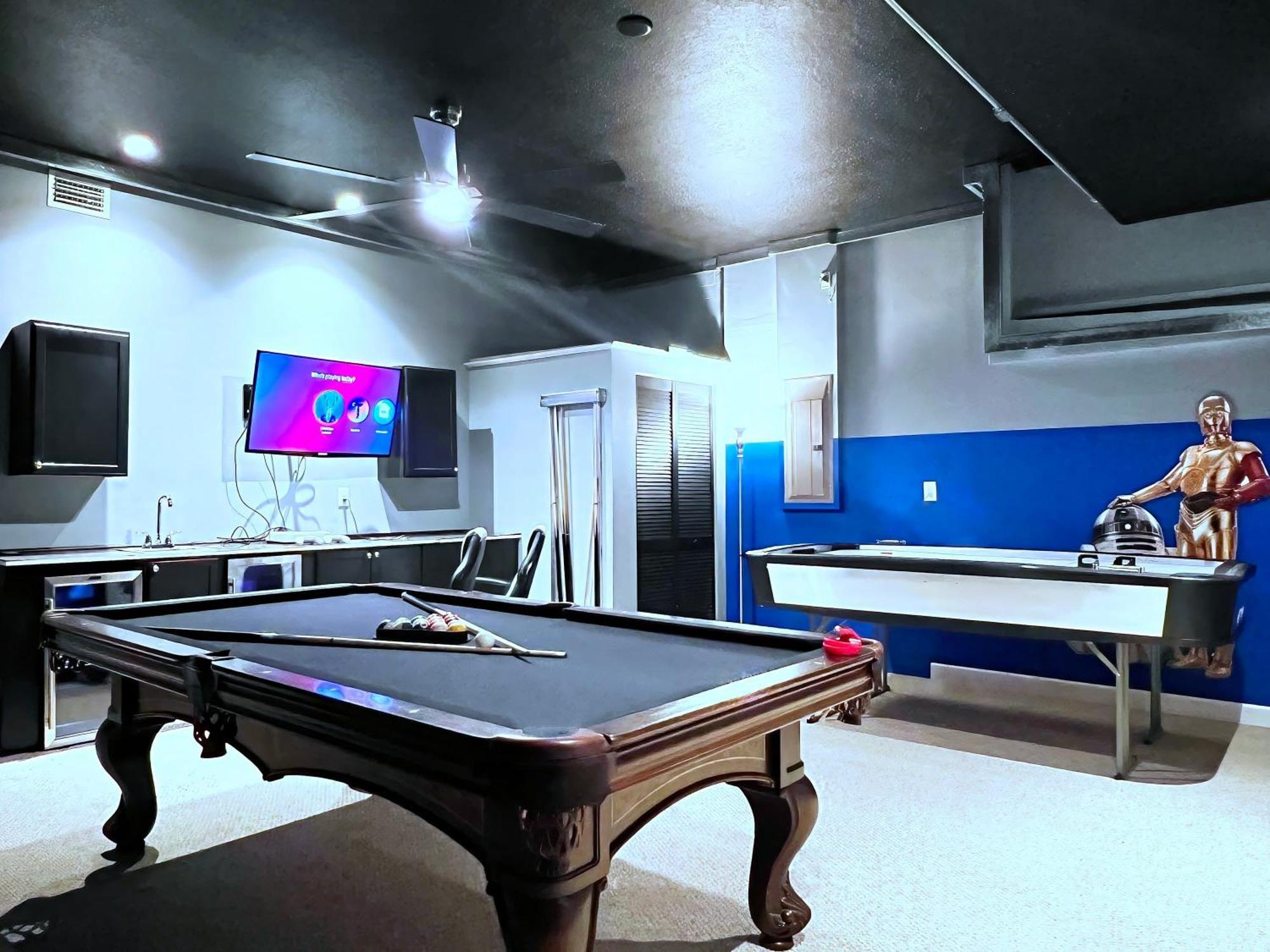 Holiday home Beautiful 7bd Family With Themed Game Room-9117