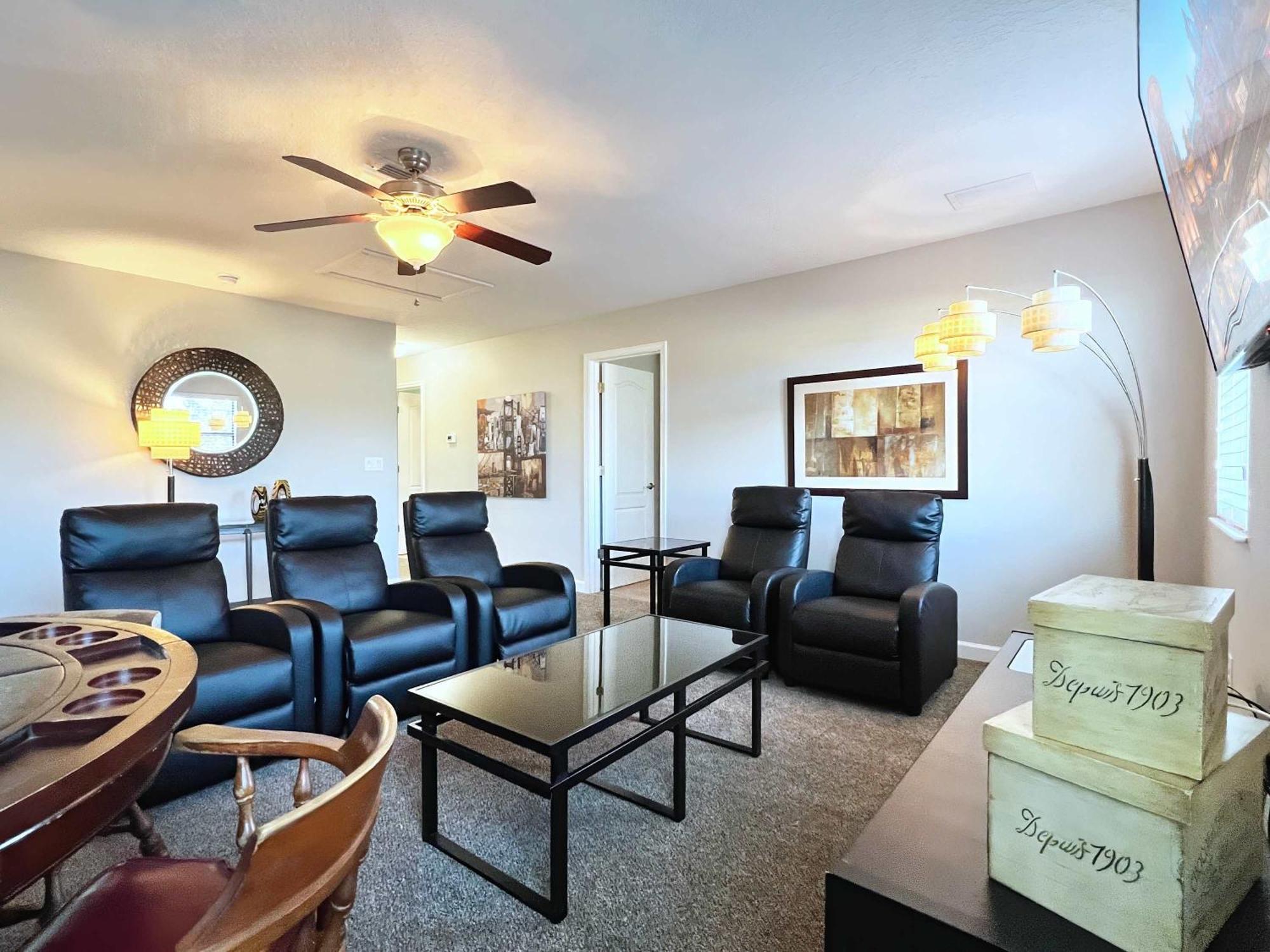 Beautiful 7bd Family With Themed Game Room-9117 Davenport