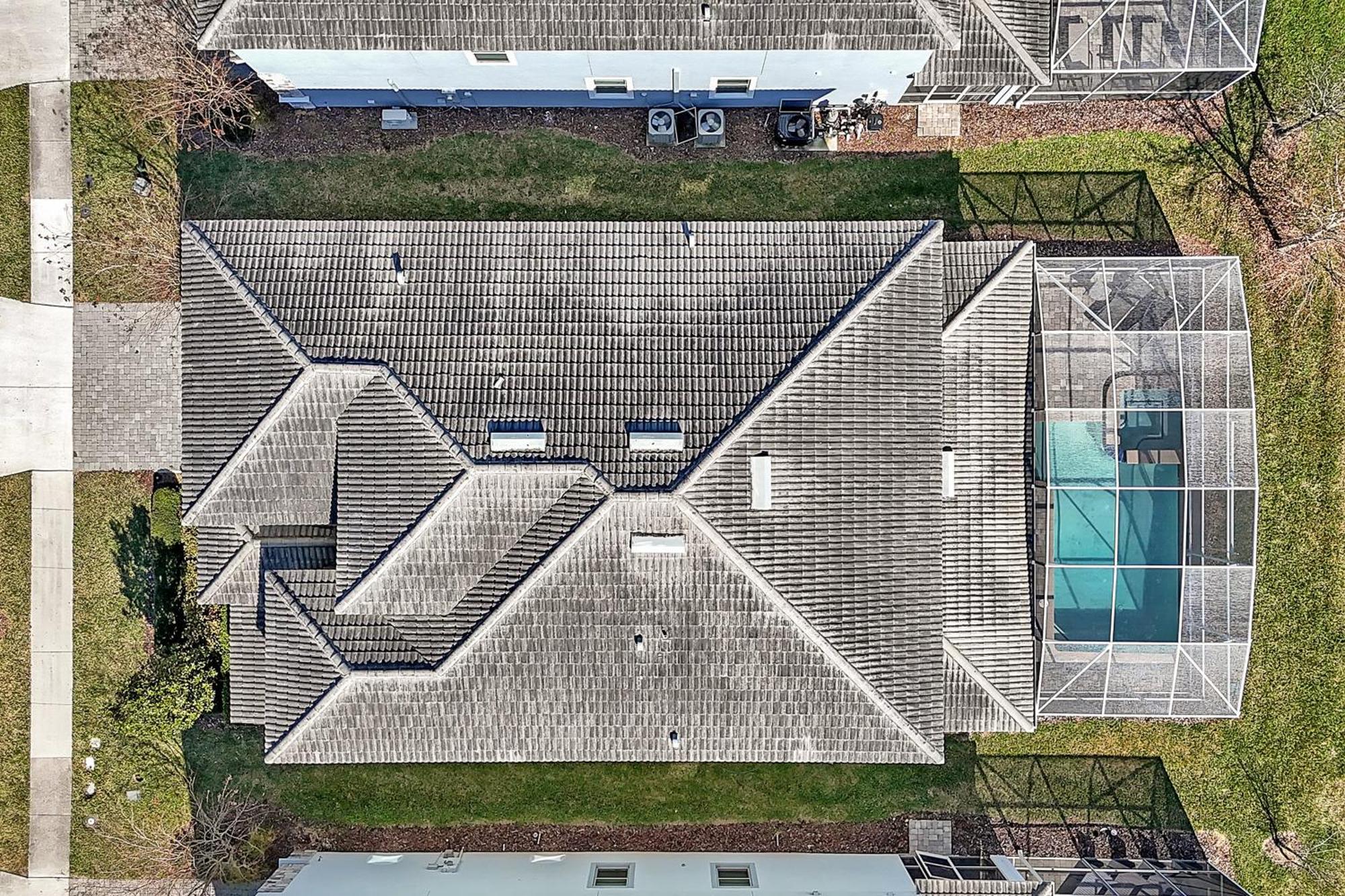 Champions Gate Home: Pool, Movie & Near Davenport