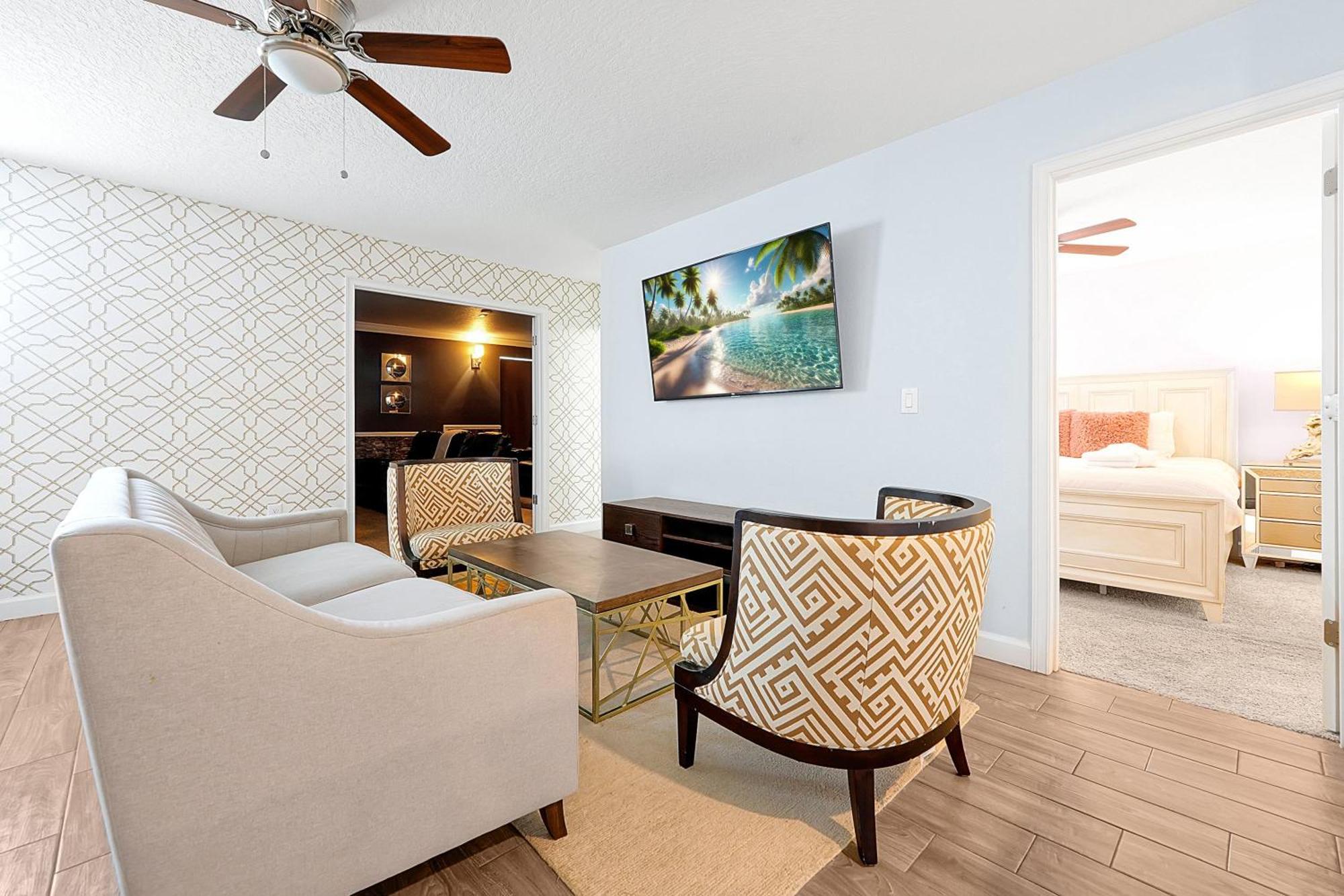 Champions Gate Home: Pool, Movie & Near Holiday home Davenport