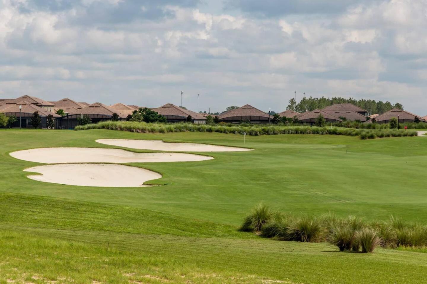 Champions Gate Home: Pool, Movie & Near Holiday home Davenport