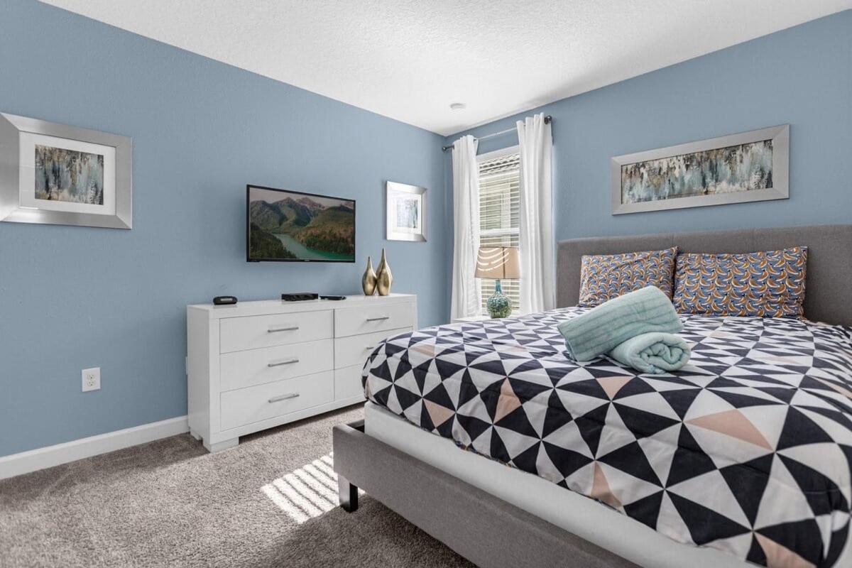 Dazzling 6br W Pool 1564f 1511 *