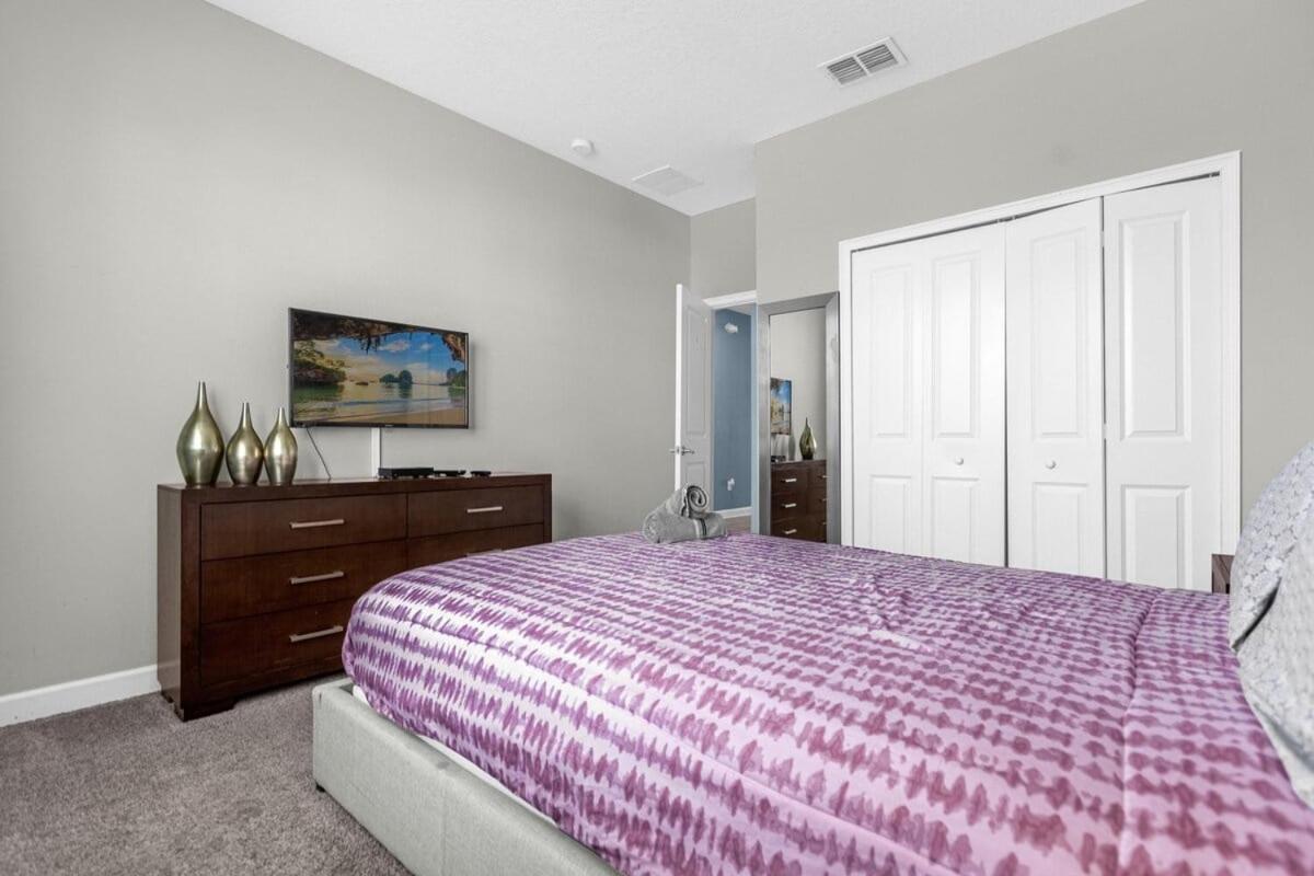 Holiday home Dazzling 6br W Pool 1564f 1511 *