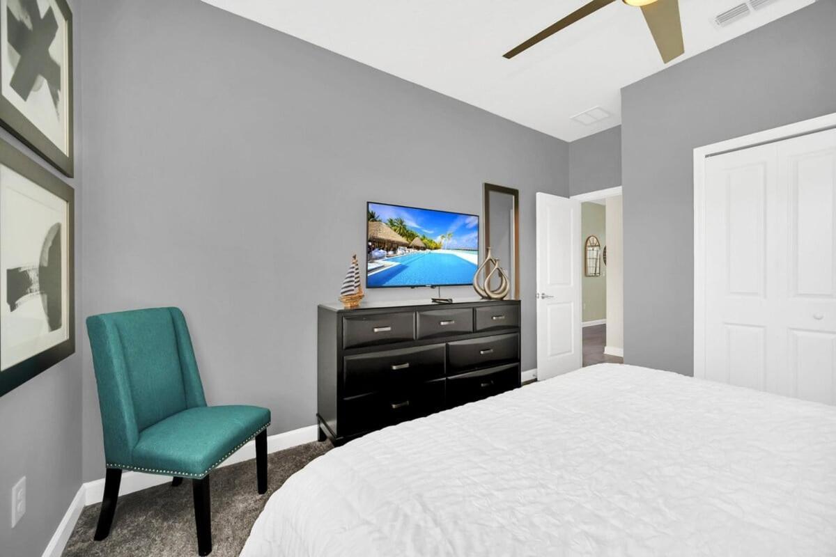 Dazzling 5br In Storey With Pool & 1528