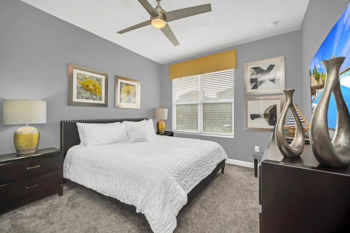Dazzling 5br In Storey With Pool & 1528 Holiday home Kissimmee