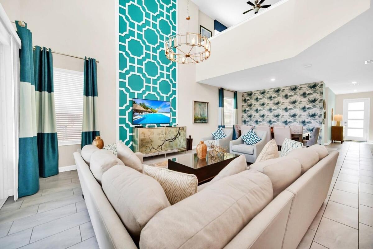 Holiday home Dazzling 5br In Storey With Pool & 1528