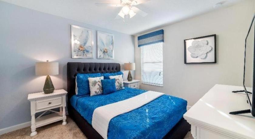 Storey 4* Hunters Creek