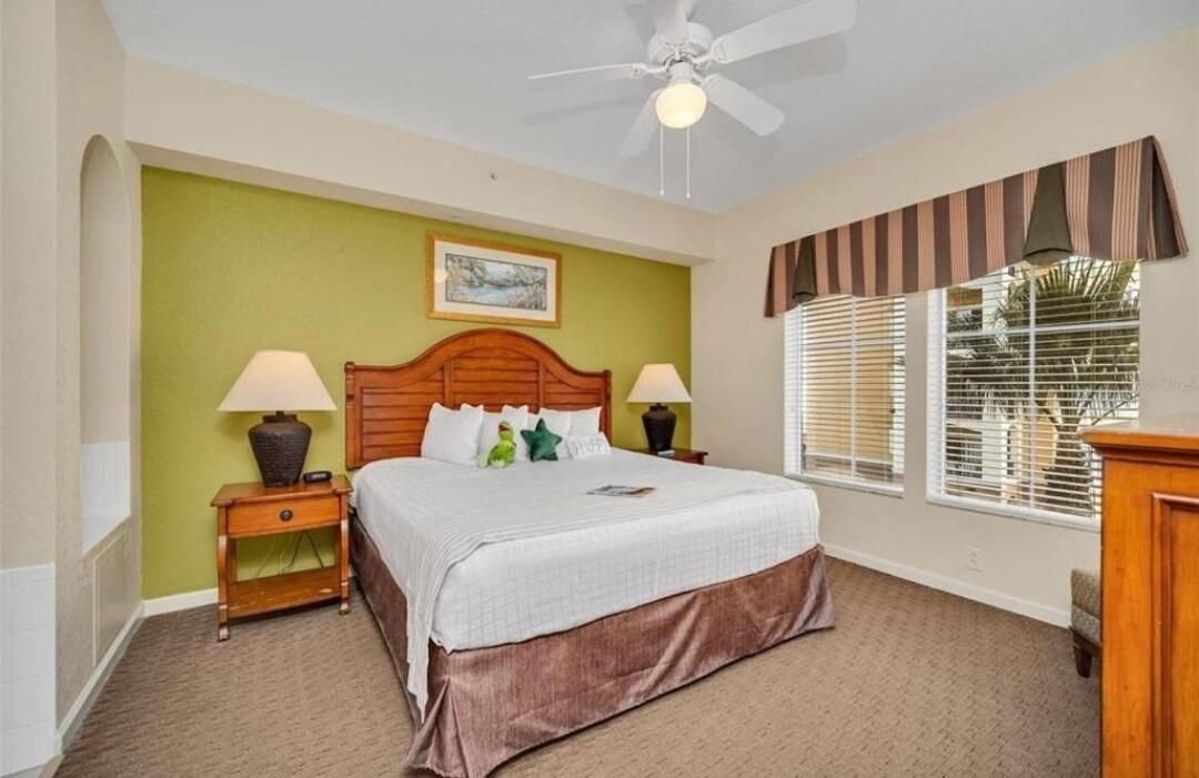 Luxury 2br-2ba *