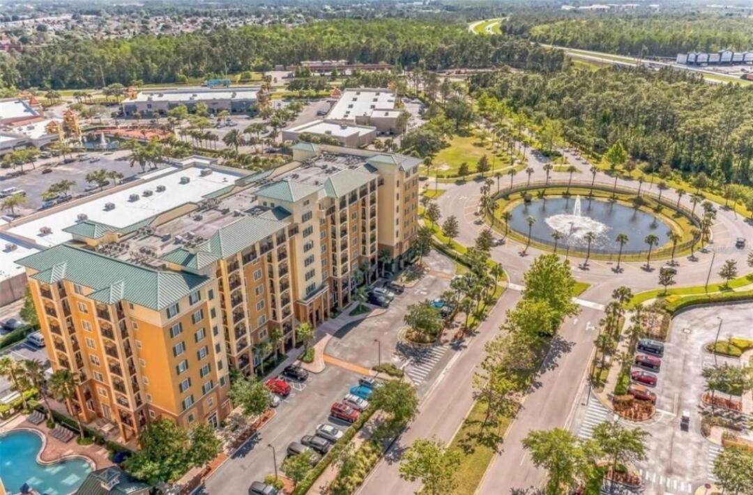Luxury 2br-2ba Apartment *