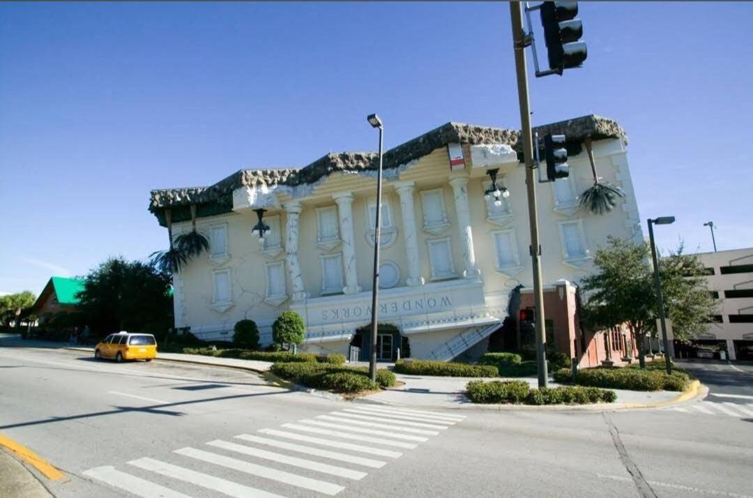 Apartment Luxury 2br-2ba *
