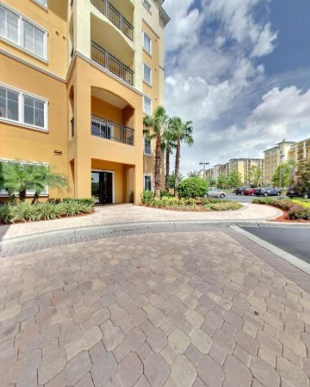 Luxury 2br-2ba