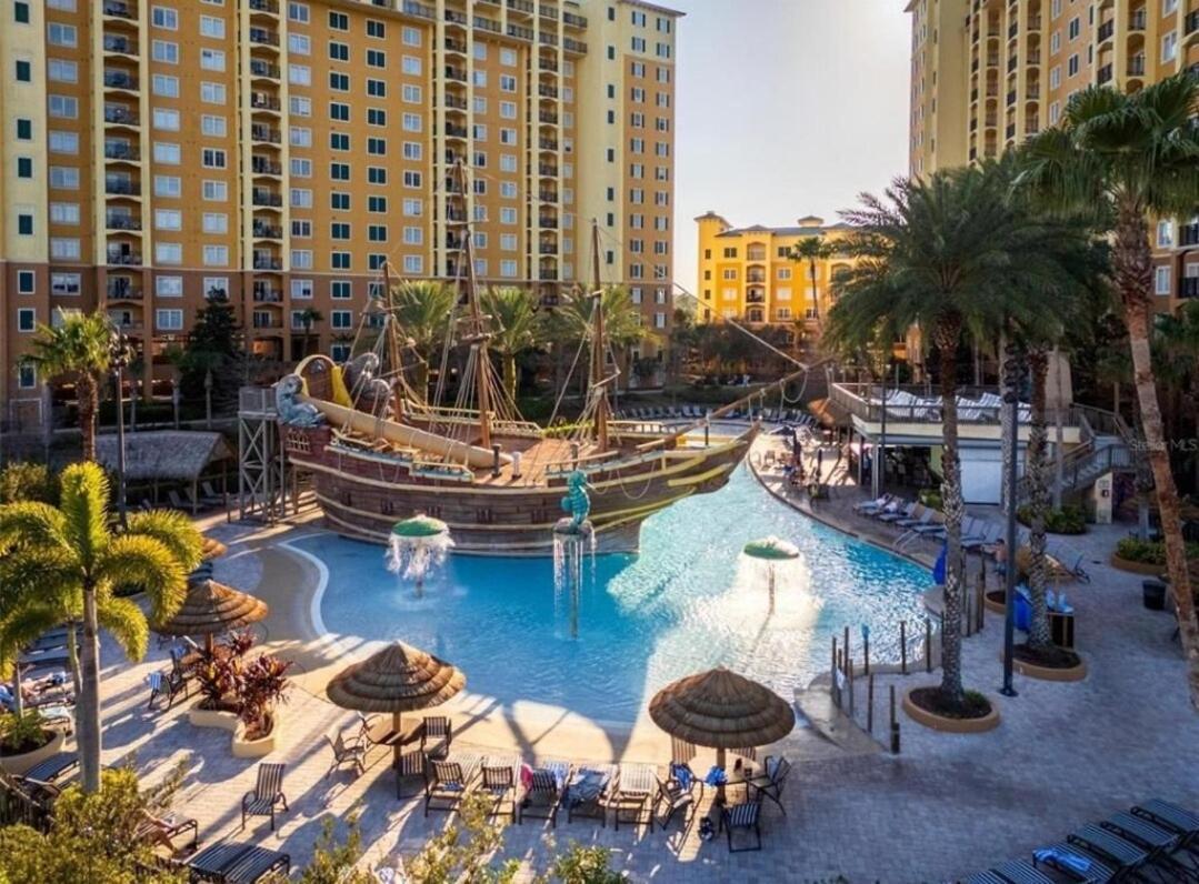 Luxury 2br-2ba Apartment *