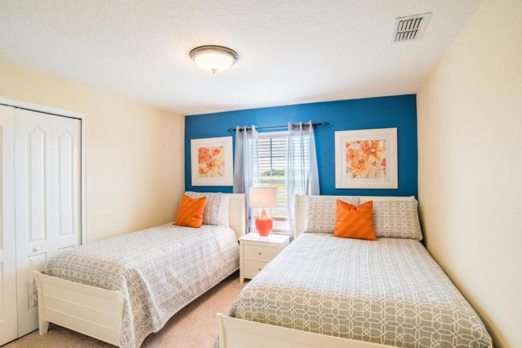 Storey Hotel Hunters Creek