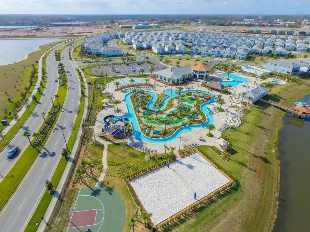 Hotel Storey