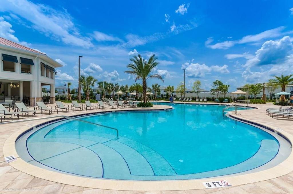 Storey Hotel 4*