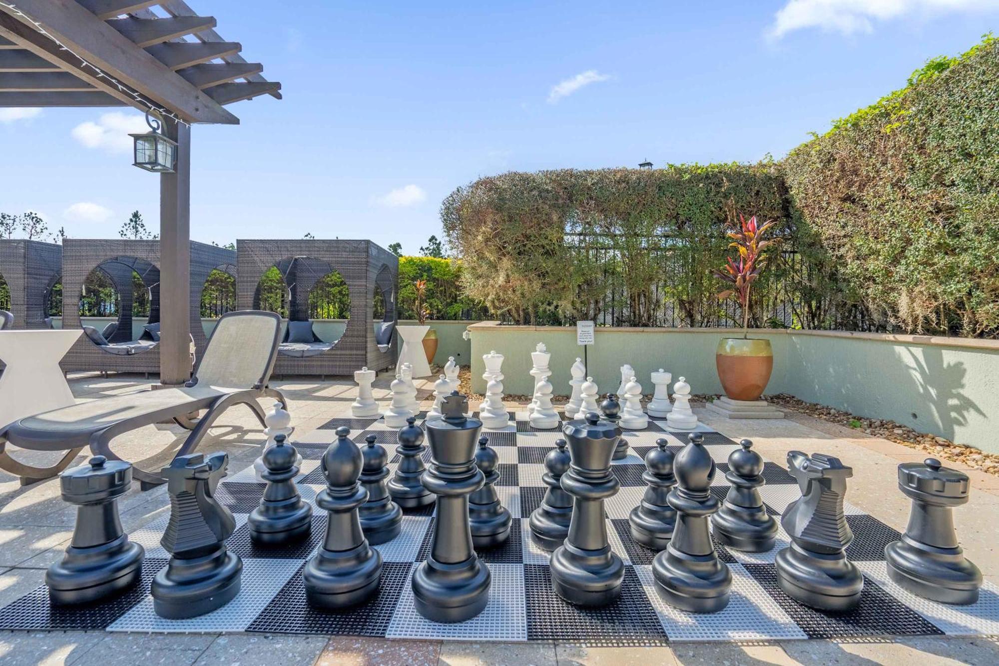 Luxury Townhome - 5 Minutes From * Orlando