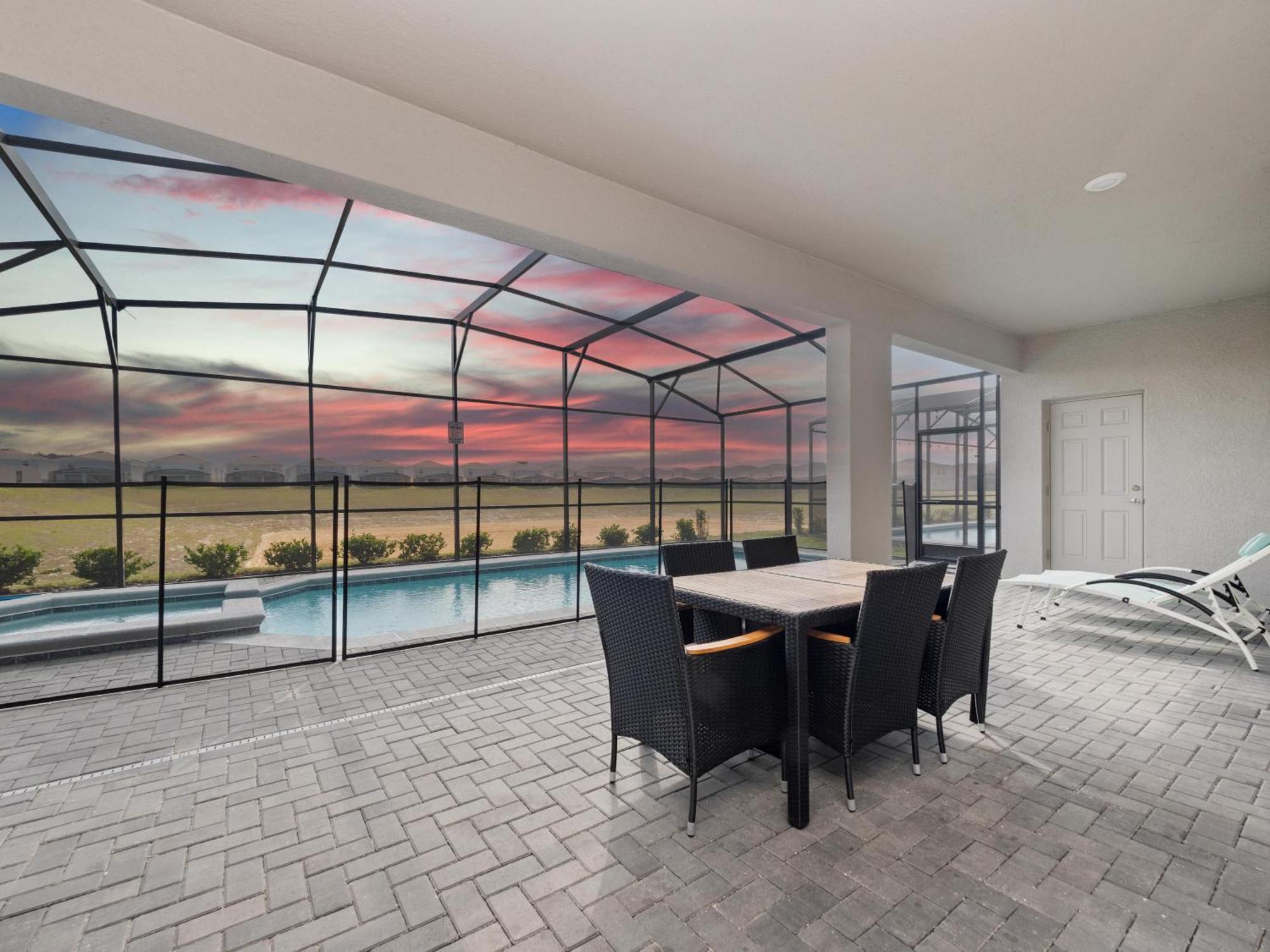 Holiday home Free Promo, 10 Bedroom Villa, Game Room, Pool, - By Blue Sky Davenport