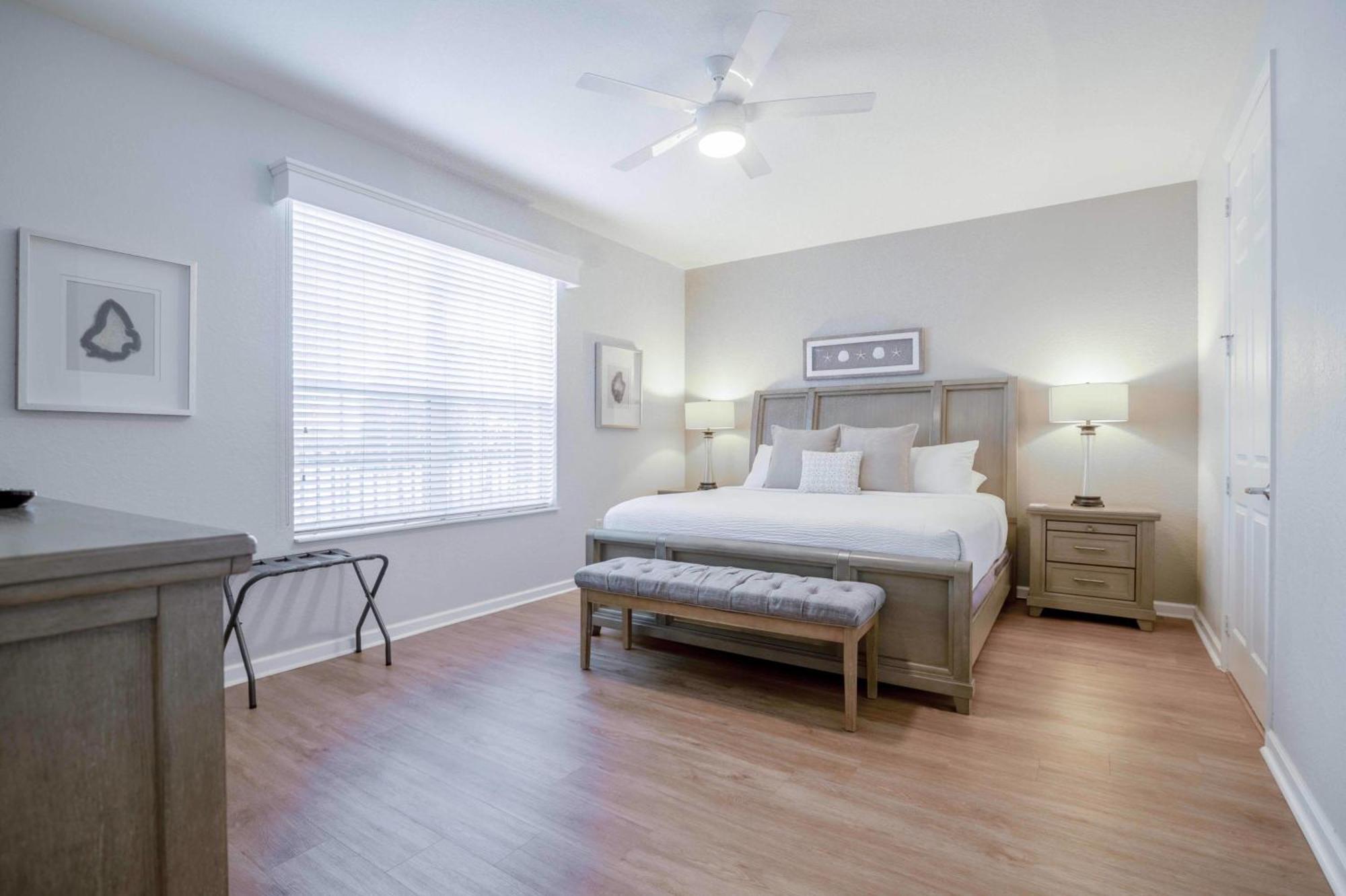 Fantastic Lakeview Tropicana Near Theme Parks, And Walk To The Convention Center Orlando