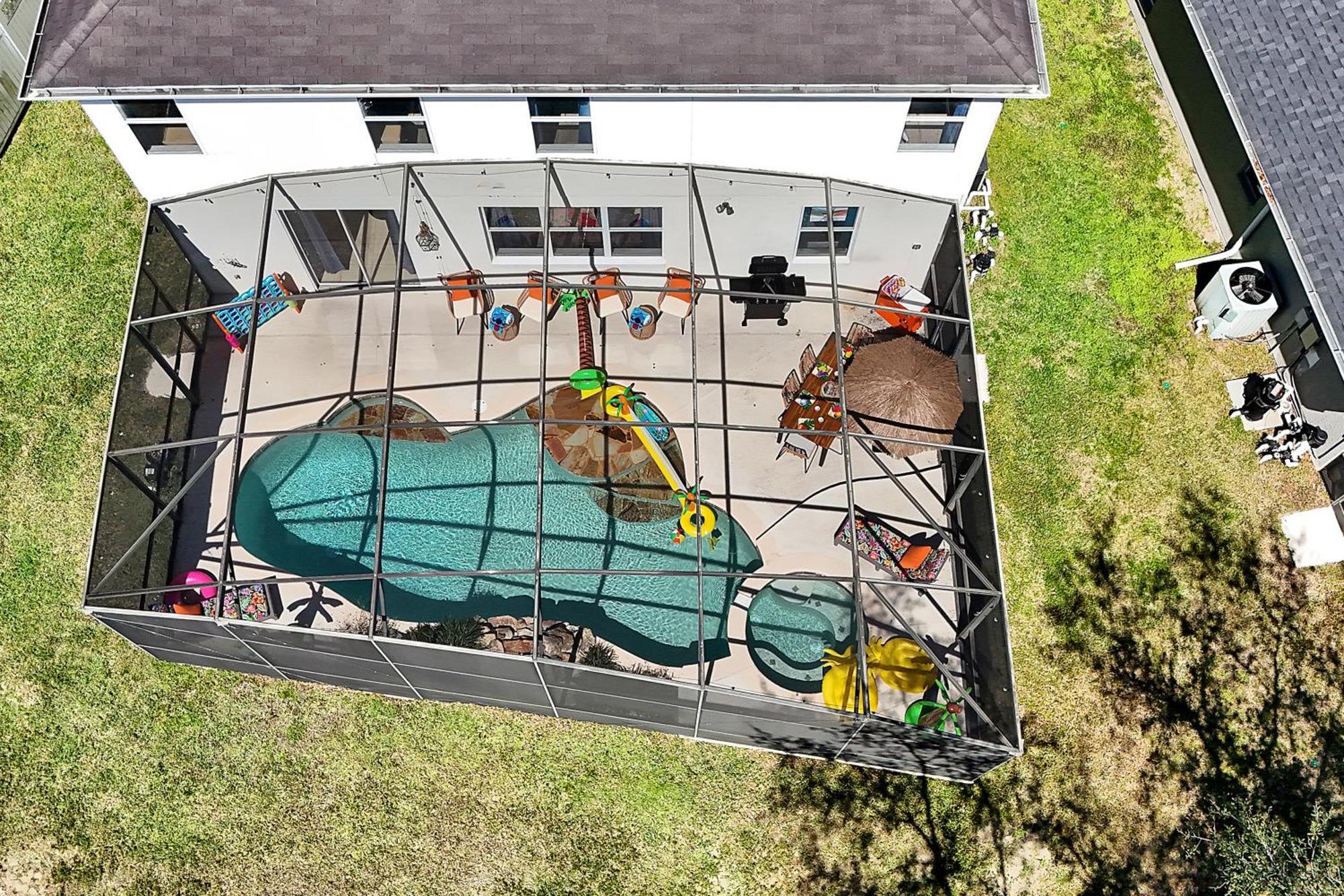 Lilo & Stitch's Hawaiian Getaway - Heated Pool - Bbq - Close To *