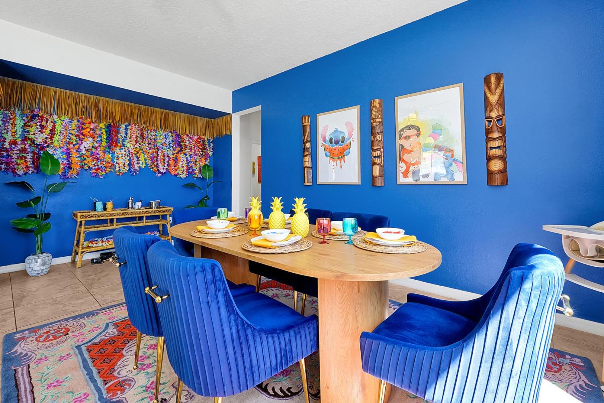 Lilo & Stitch's Hawaiian Getaway - Heated Pool - Bbq - Close To