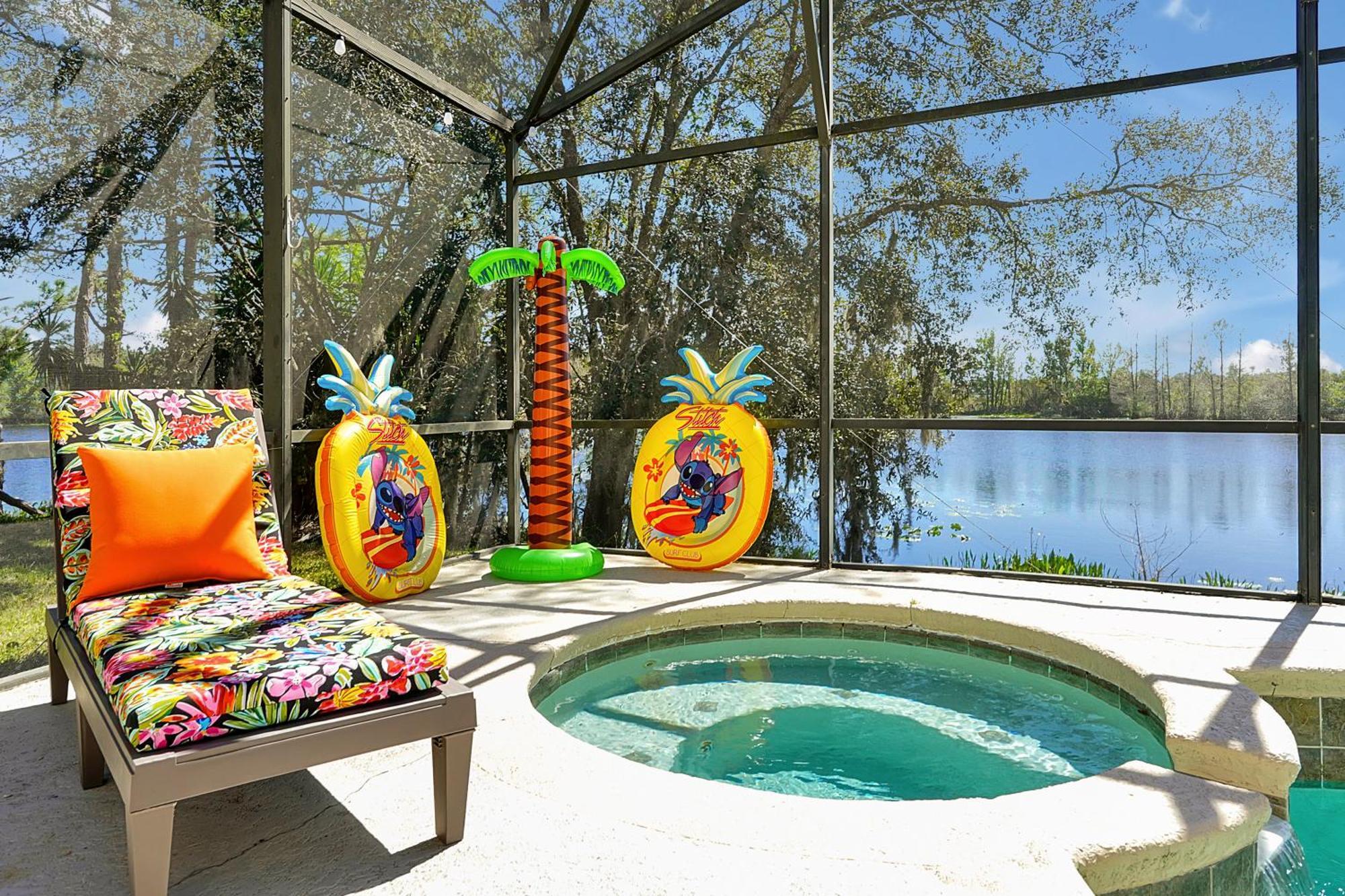 Lilo & Stitch's Hawaiian Getaway - Heated Pool - Bbq - Close To