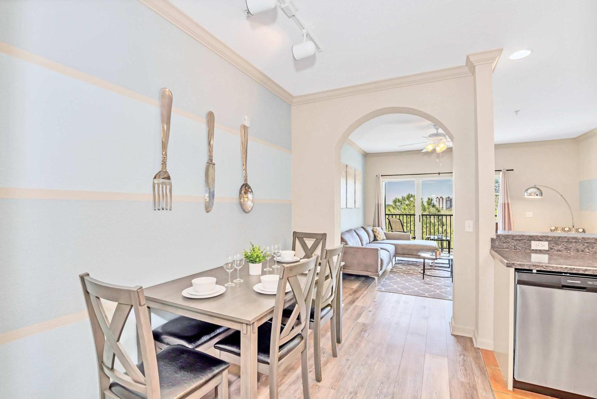 Holiday home Pet-friendly 3br W Pool Hot Tub