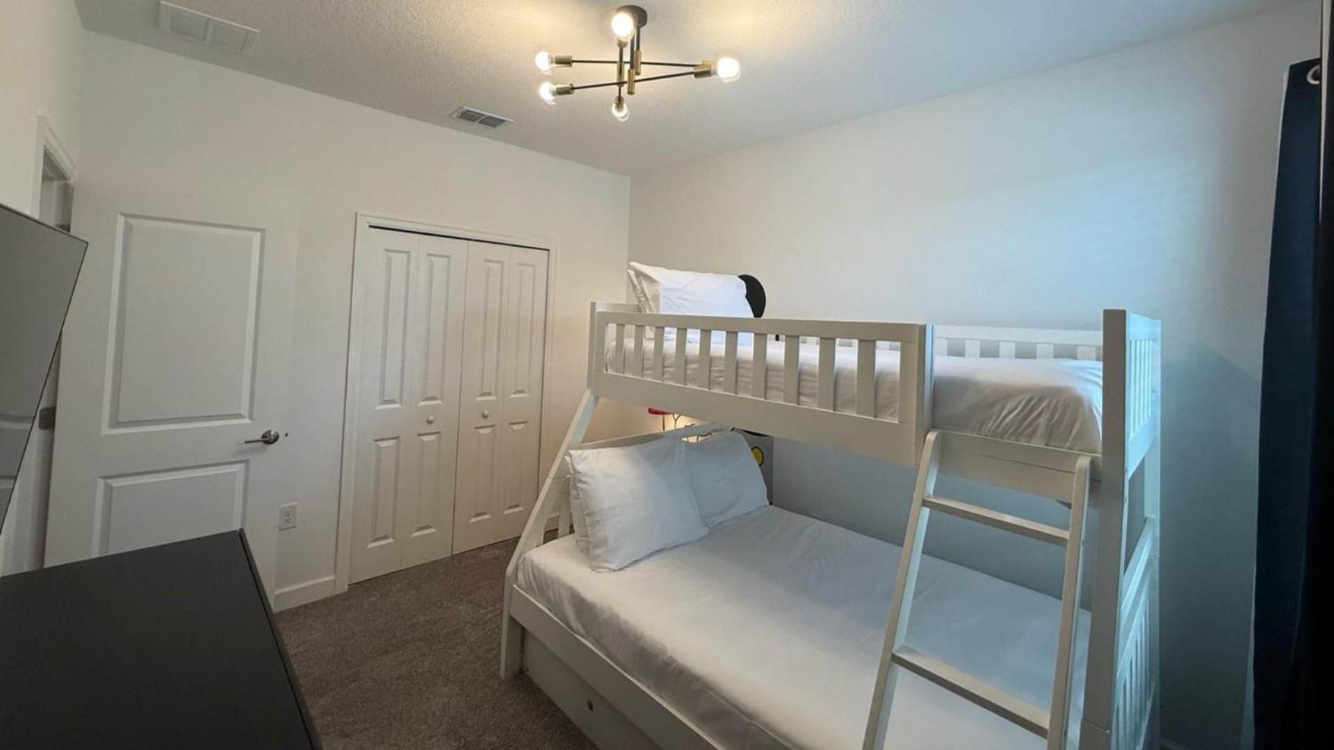 Holiday home Upstay Championsgate W Pool Bbq & Game