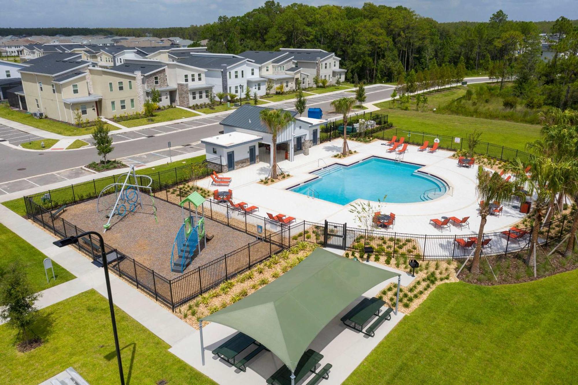 Stunning Game & Pool Jacuzzi Storey 2799