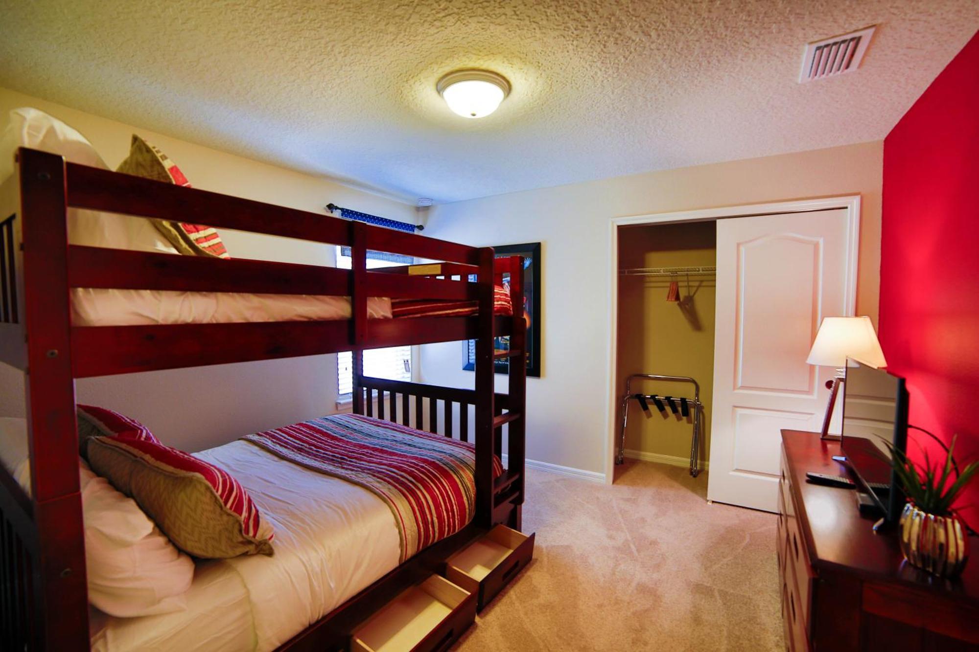 9bd/6ba For 22 Sleeps Villa Kissimmee