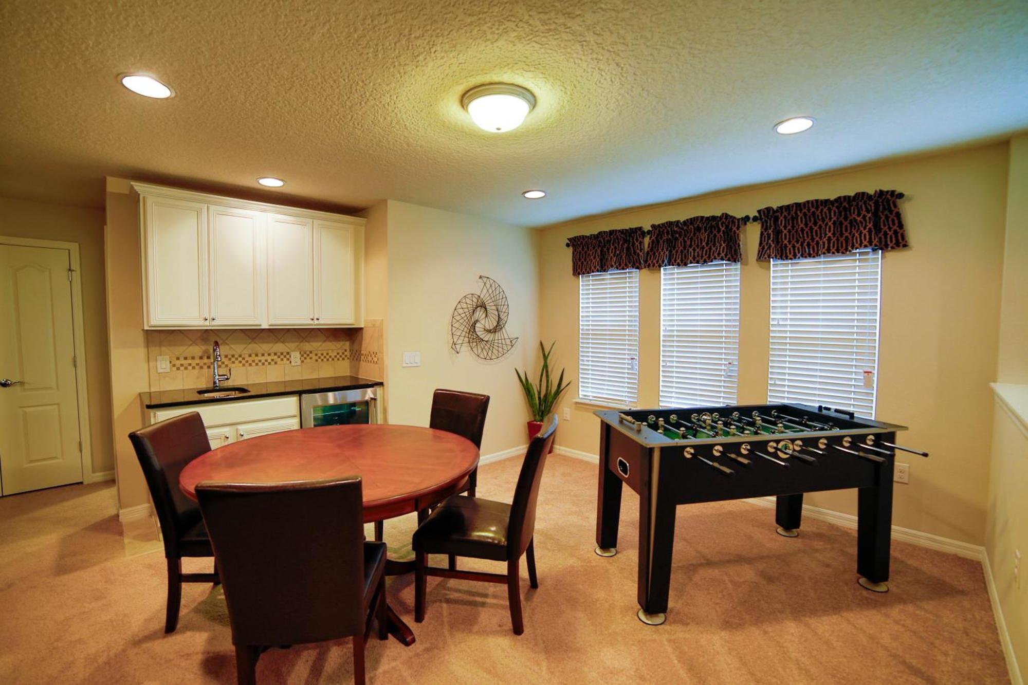 9bd/6ba For 22 Sleeps Villa *