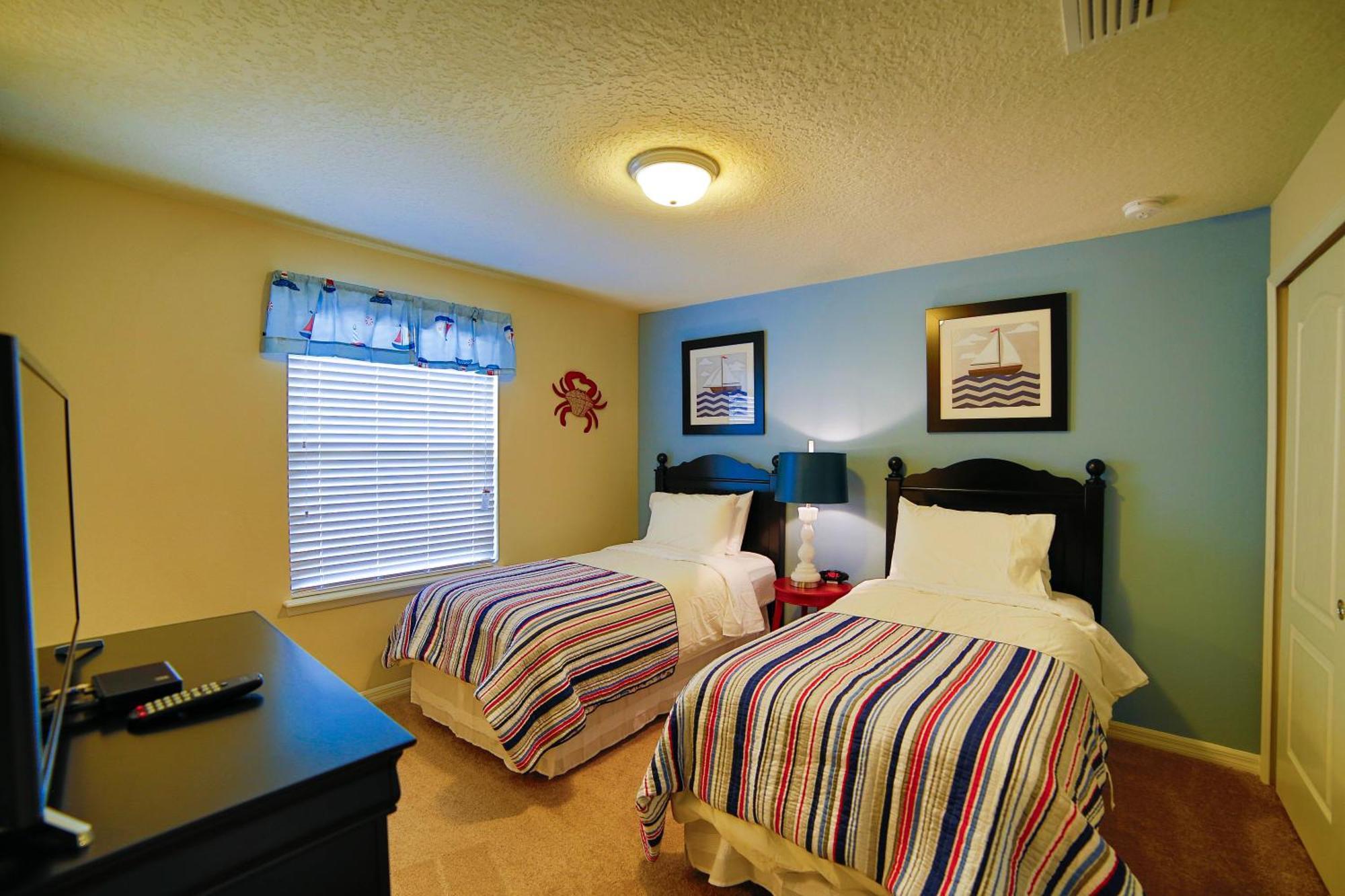 Villa 9bd/6ba For 22 Sleeps *