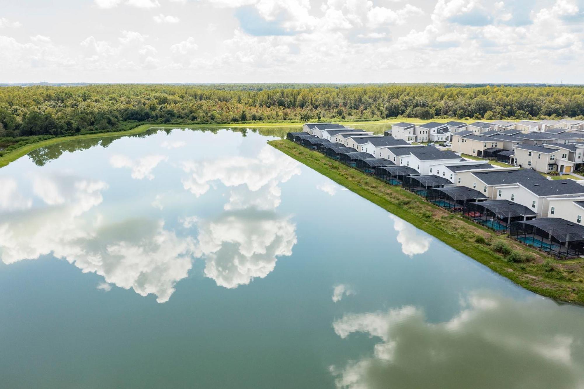 Lakeview In Storey By Diamond Villa Kissimmee