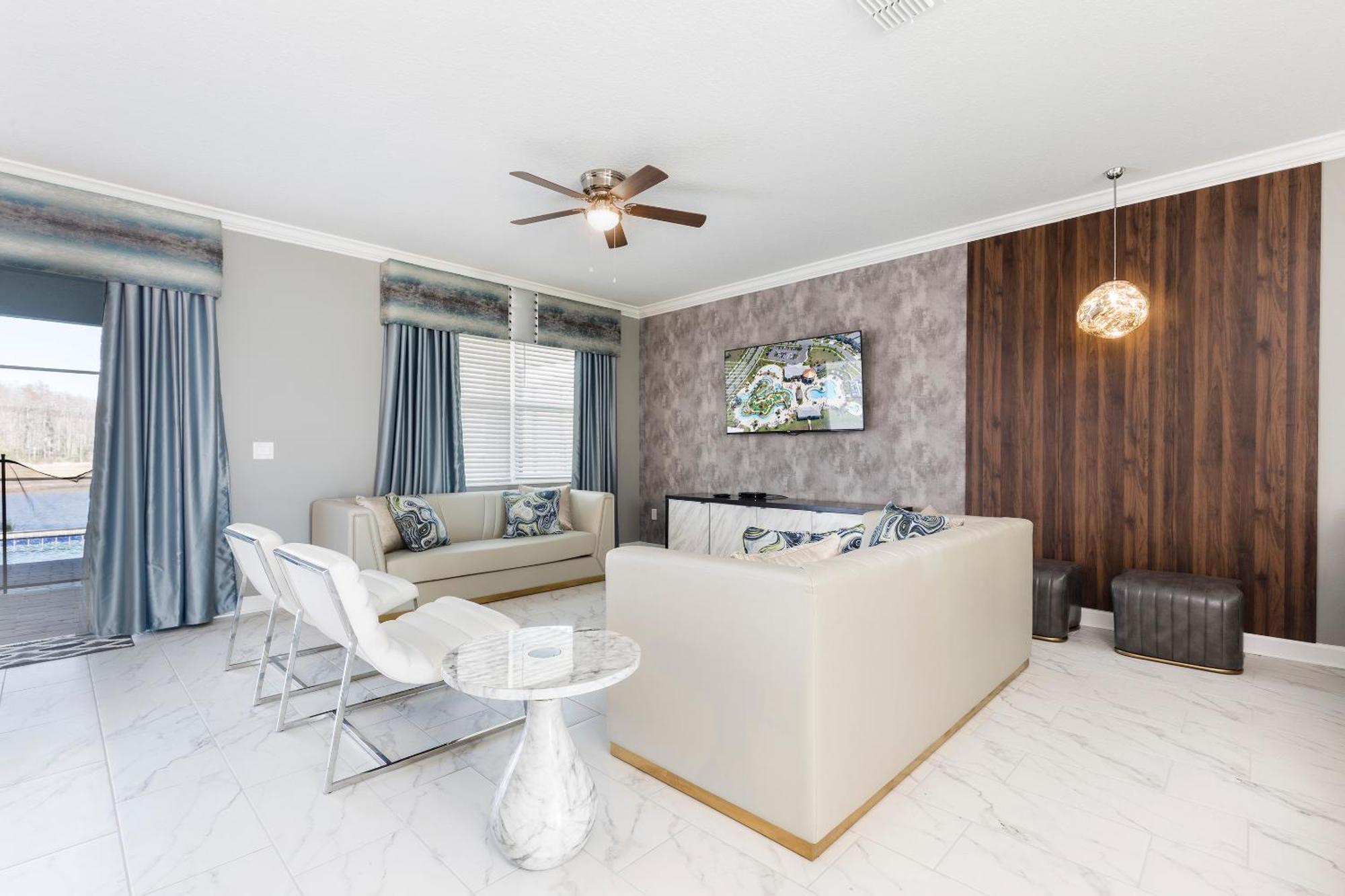 Lakeview In Storey By Diamond Villa
