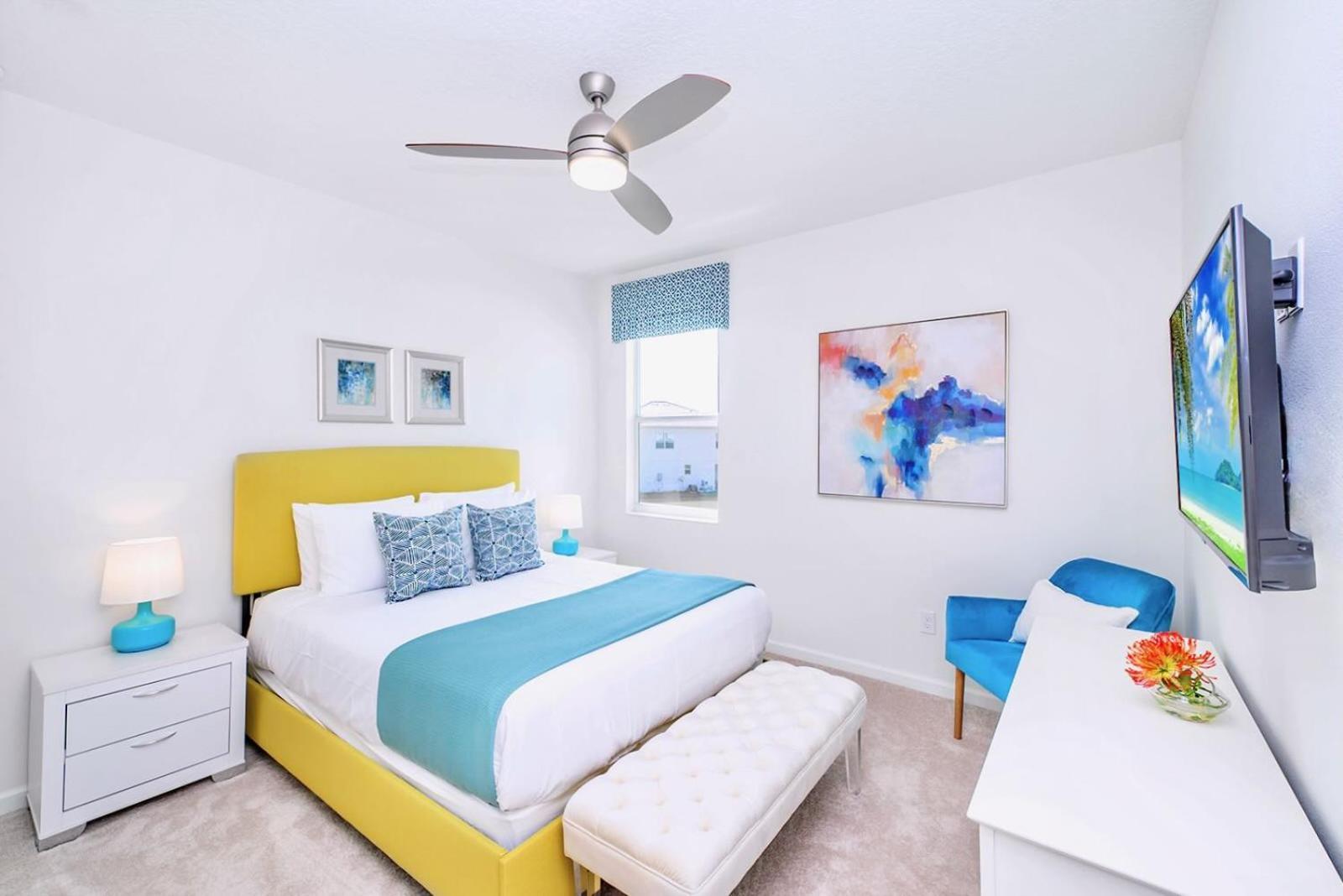 Upstay - Mansion W Pool Cinema Games Sleeps 26