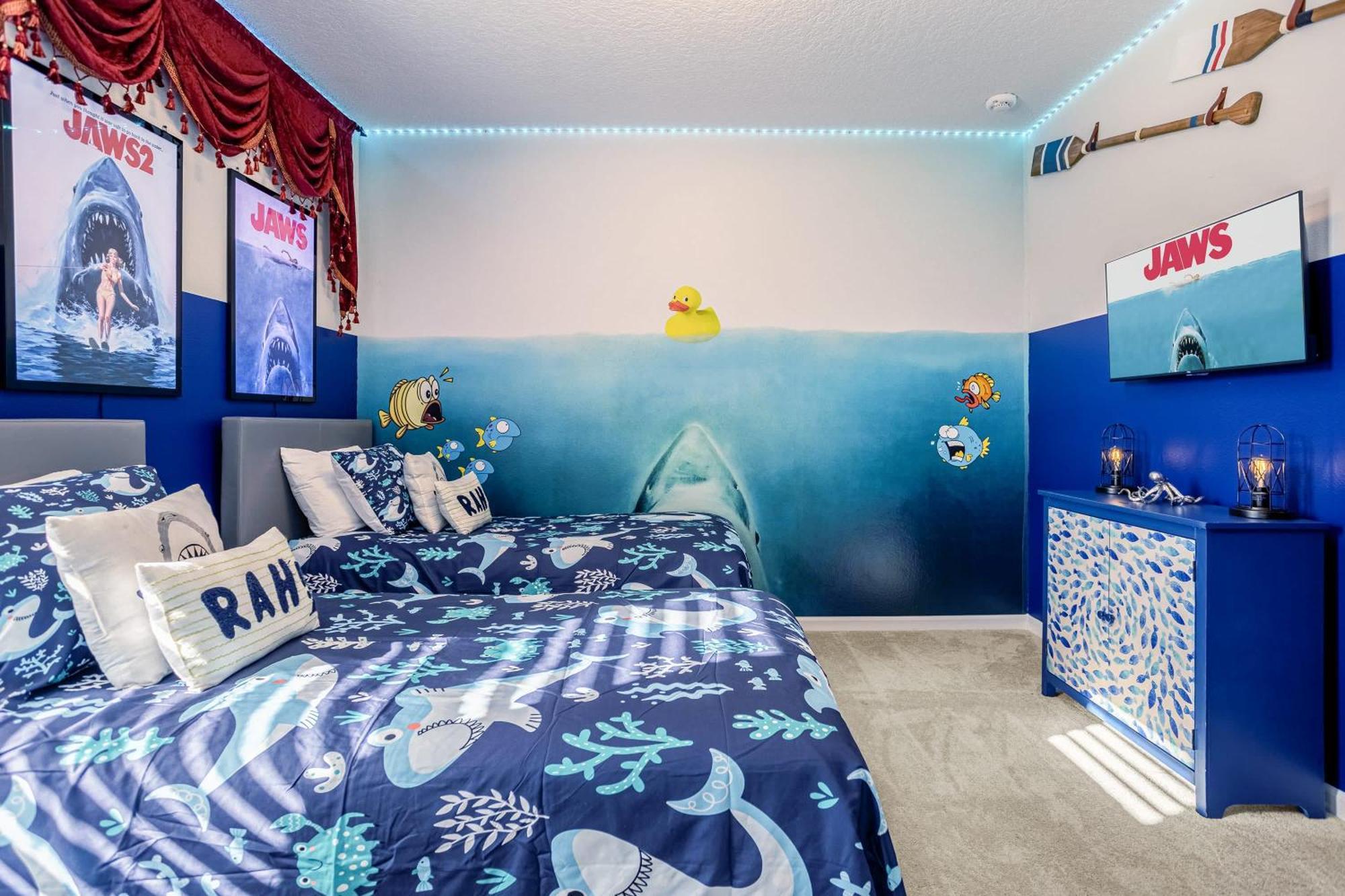Upstay - Mansion W Pool Cinema Games Sleeps 26 *