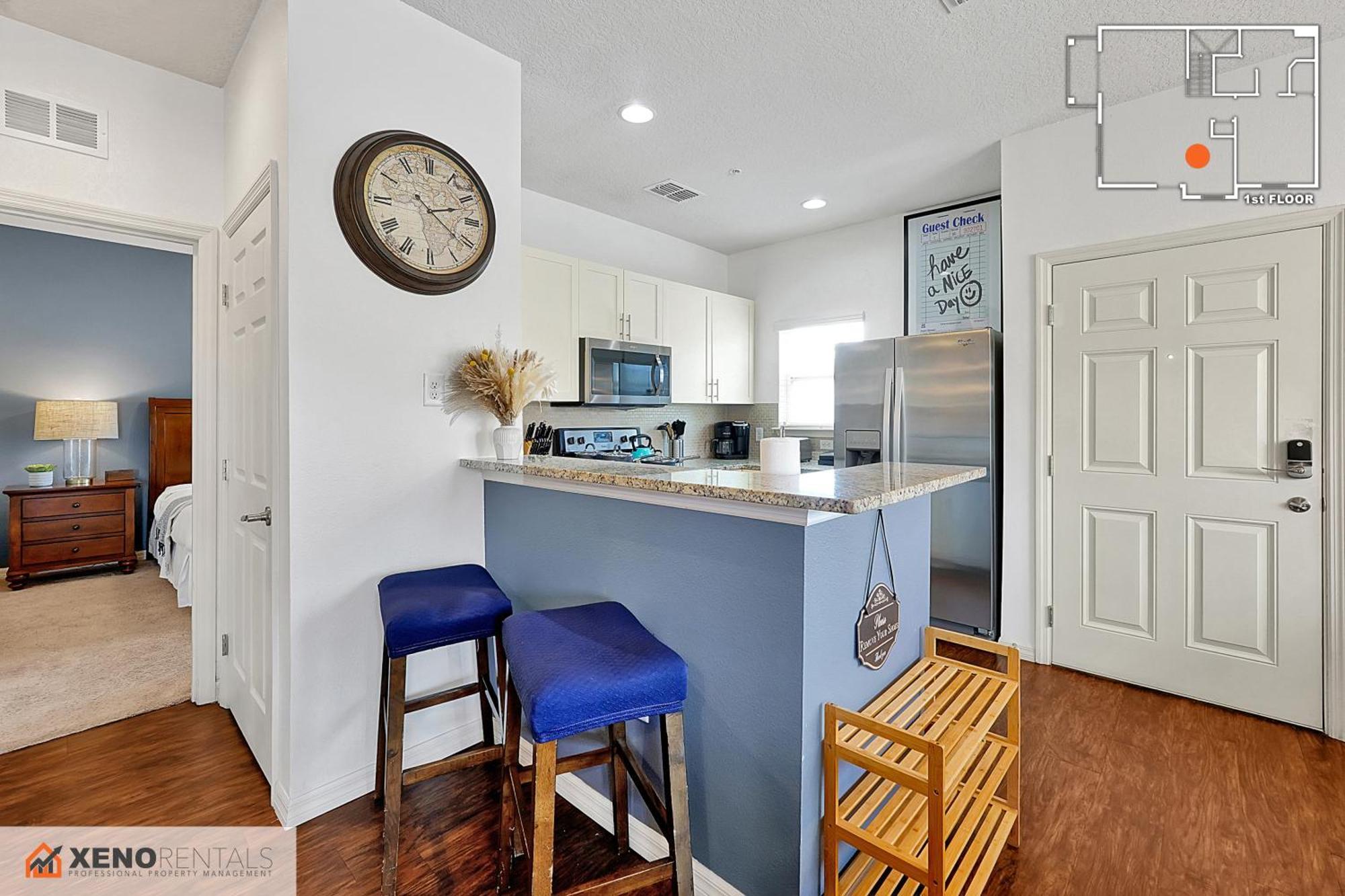 Charming Oasis With King Bed Close To 4br Holiday home