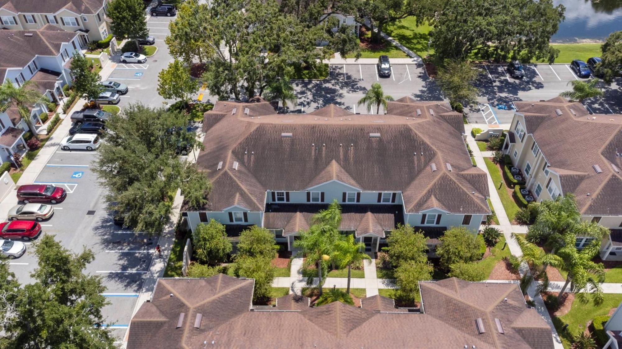 Amazing 3 Bedrooms At Lucaya- 7 Miles From *