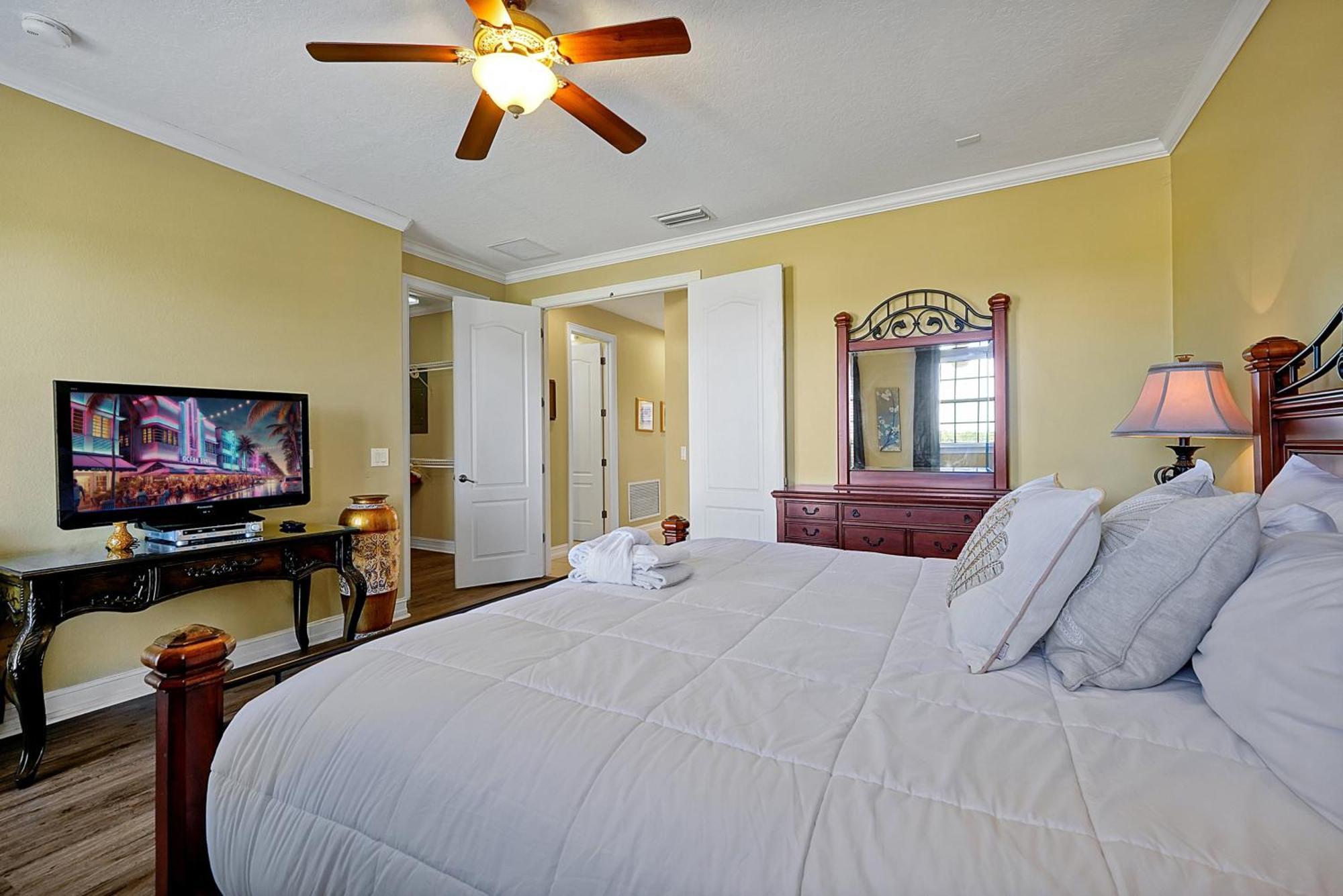 Elegant Escape At Reunion - Near W/ Pool Holiday home Kissimmee