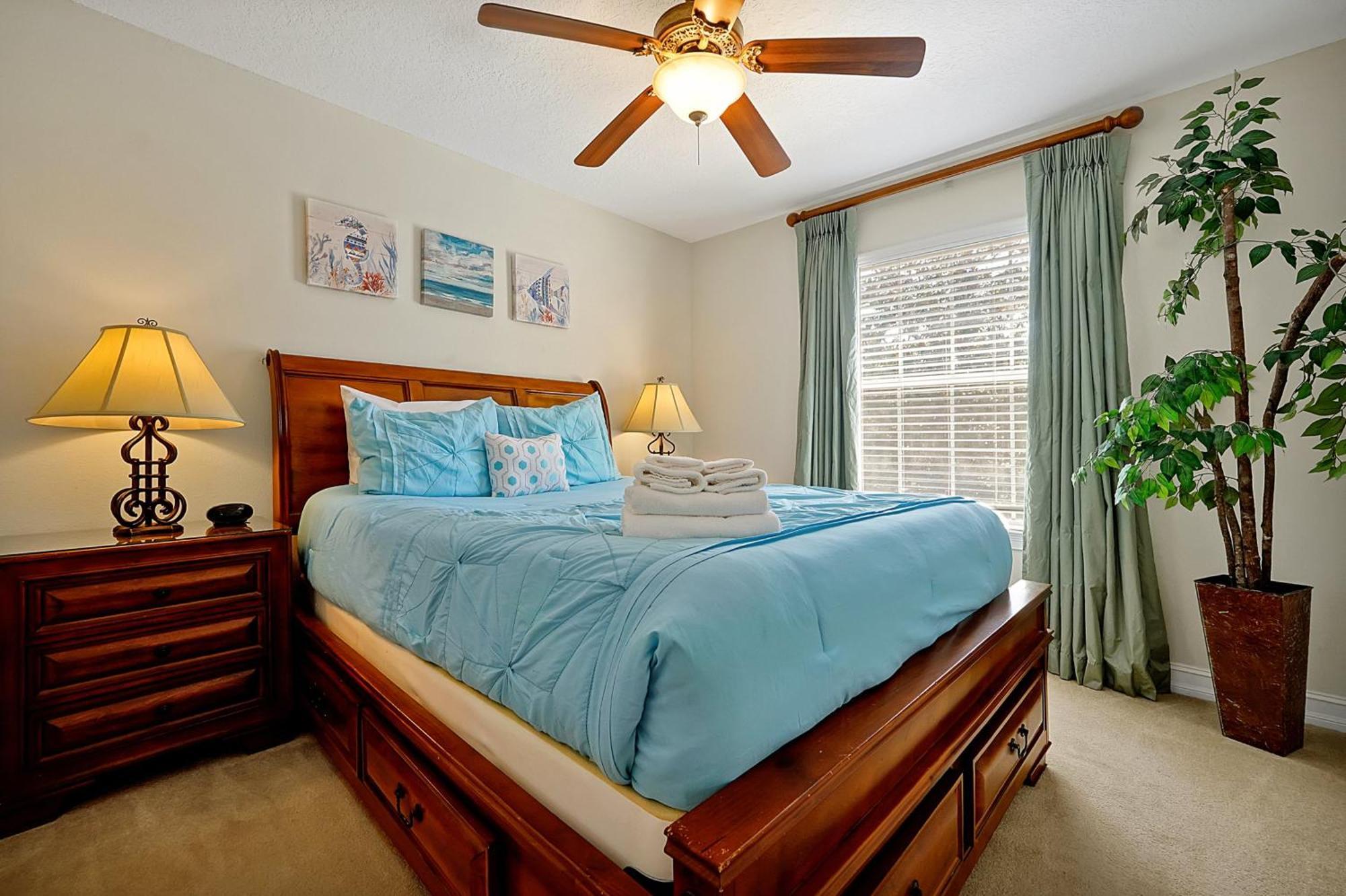 Elegant Escape At Reunion - Near W/ Pool Holiday home *