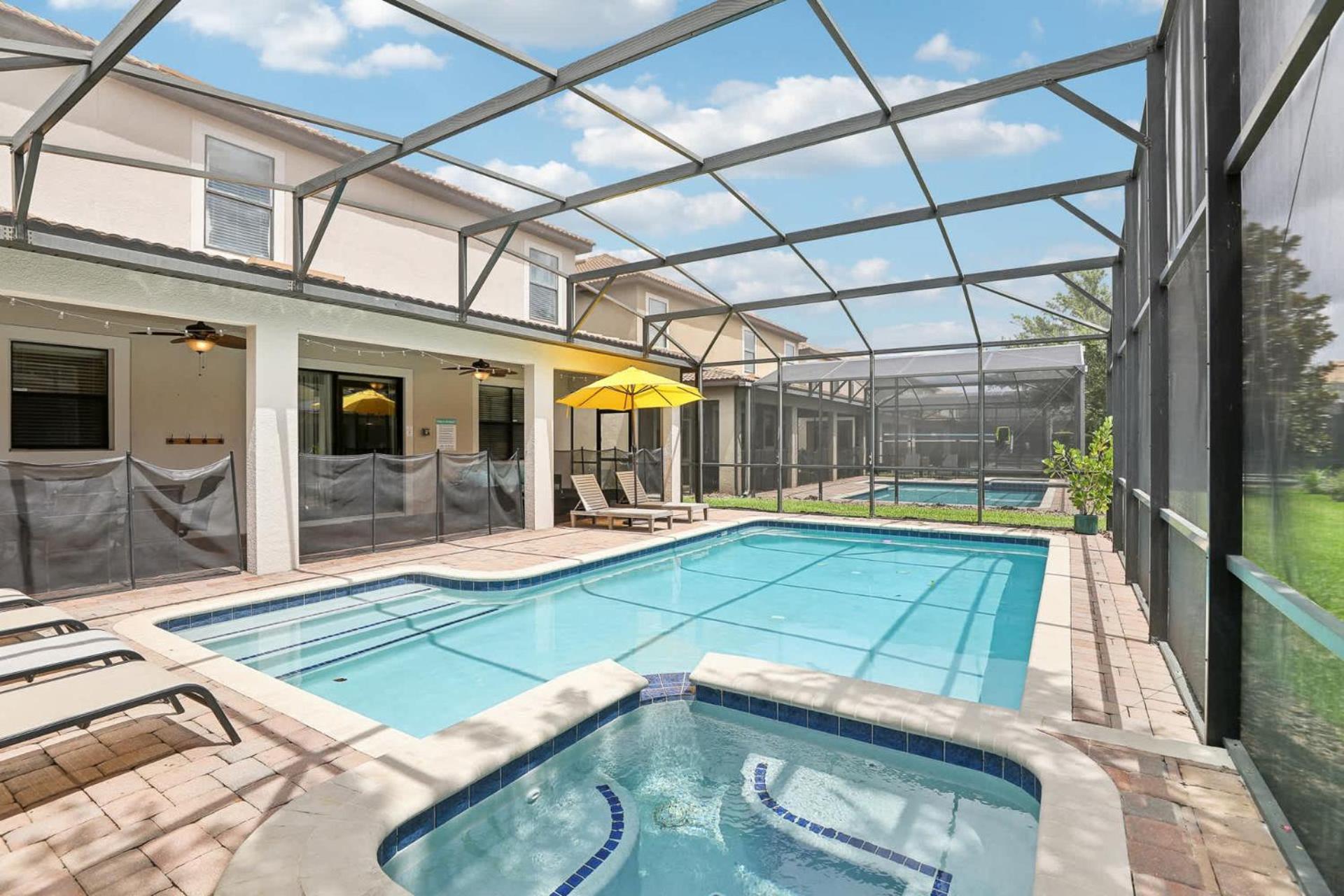 Modern 8br With Private Pool And Hot Tub Holiday home *