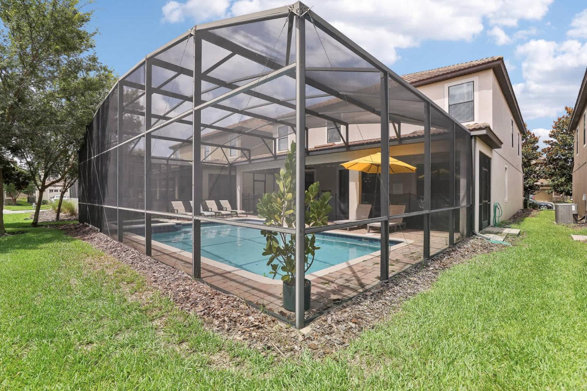 Modern 8br With Private Pool And Hot Tub Holiday home Davenport