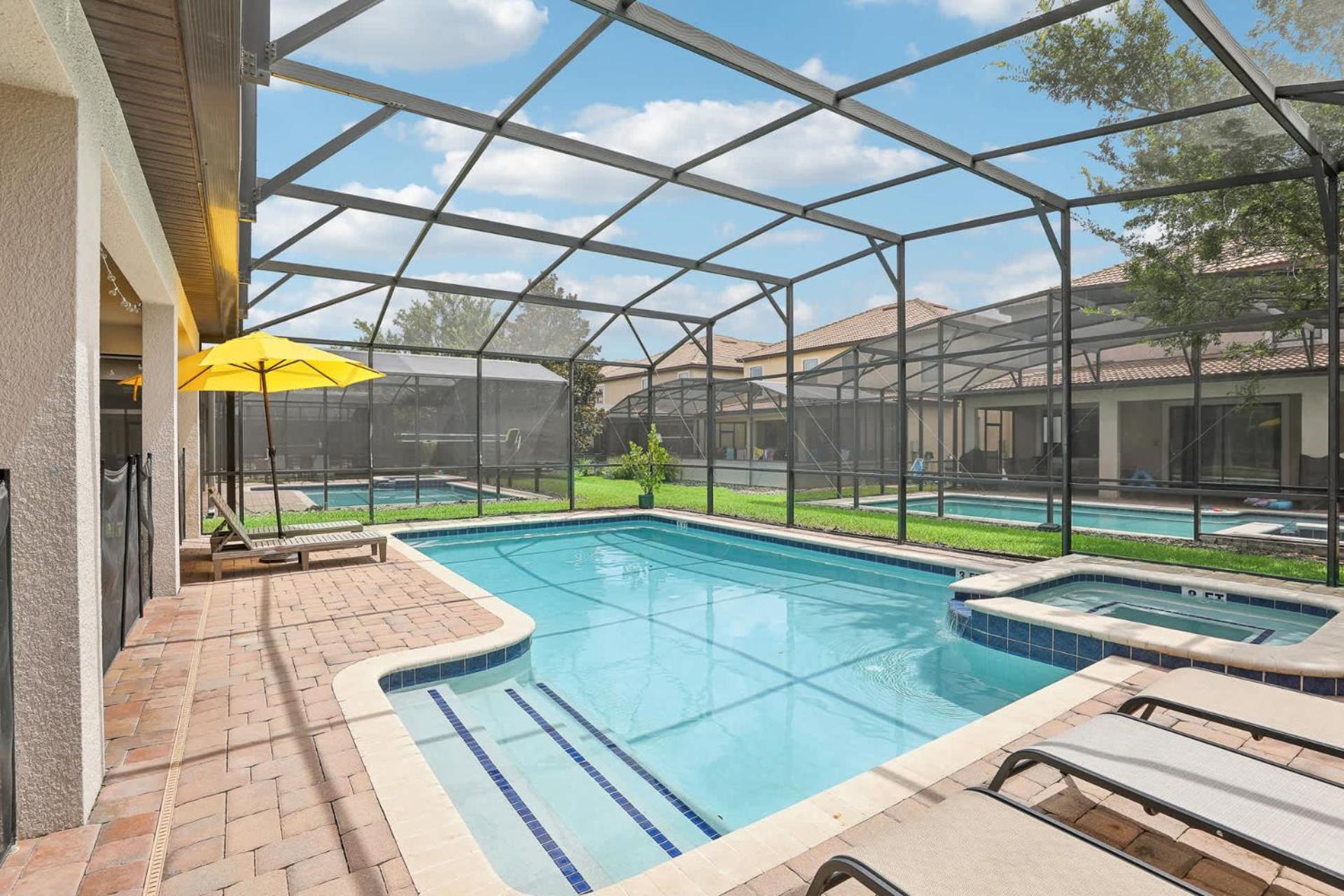 Modern 8br With Private Pool And Hot Tub