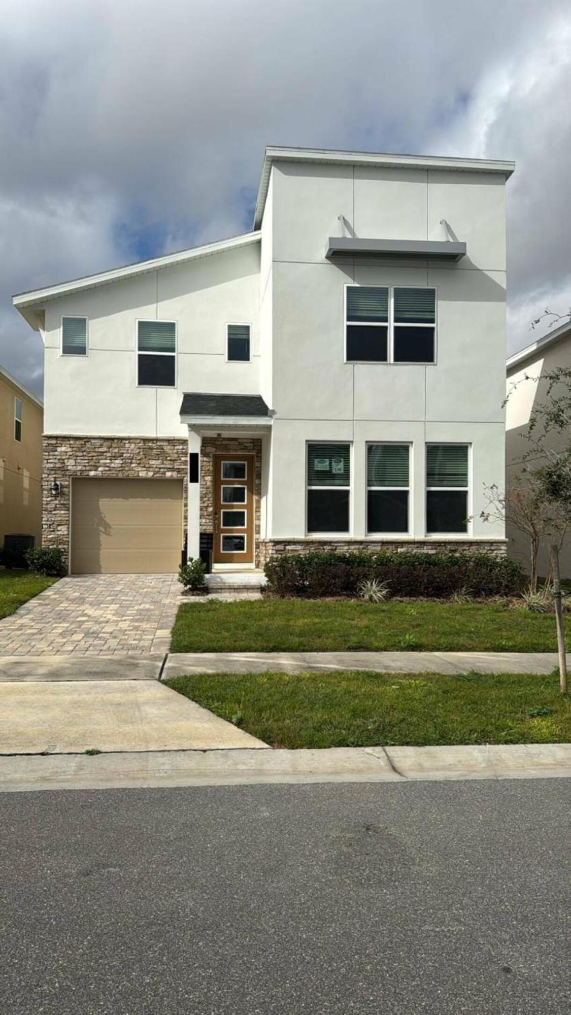 Brand New 6 Bedroom Single Family At Solara 78sa Holiday home *