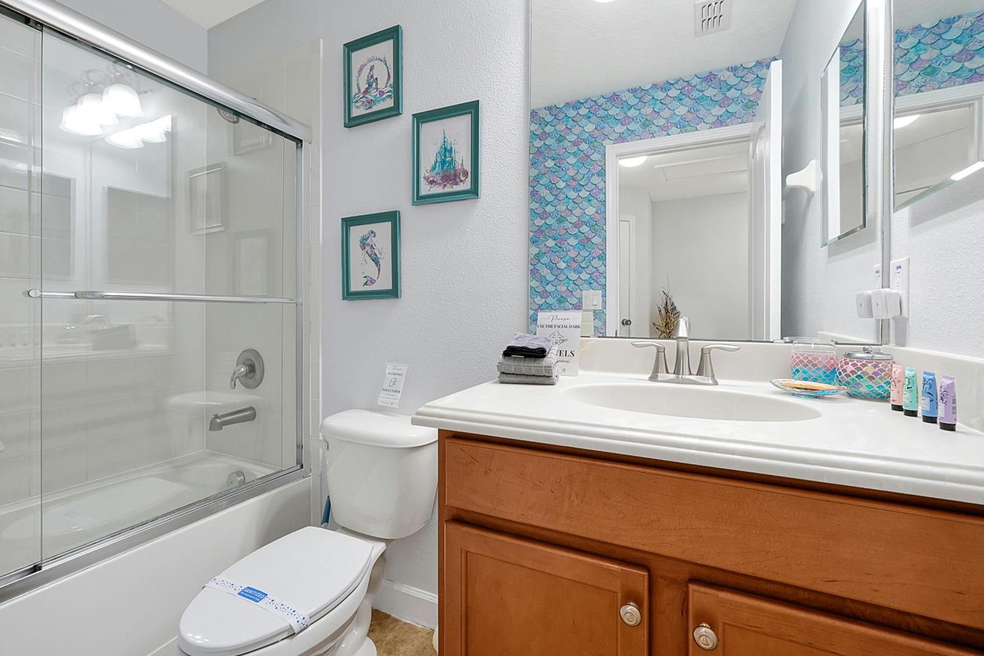 Holiday home New Owners! Mins To Universal Epic, Disney, Seaworld, Airport!
