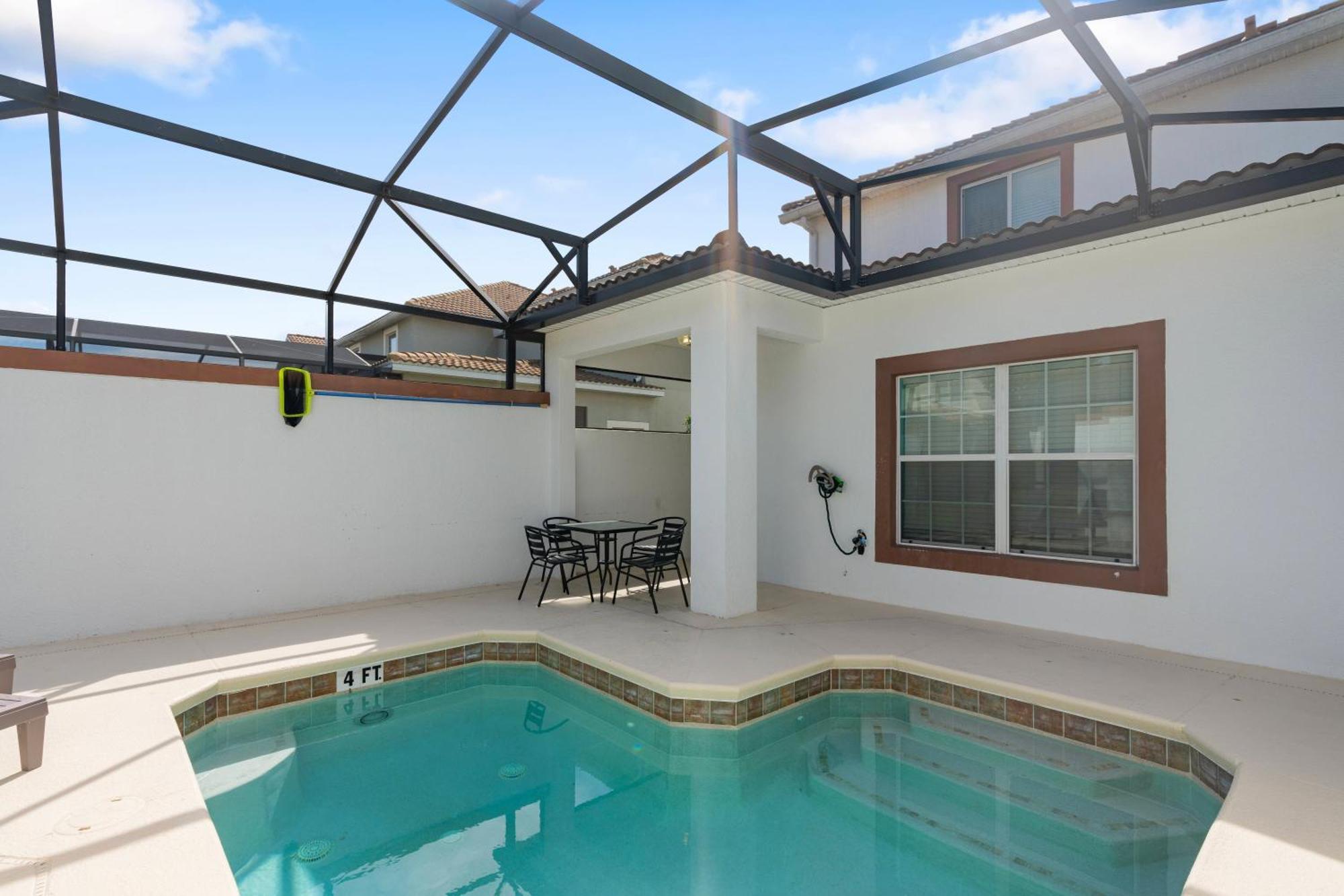 Holiday home Amazing 5 Bedrooms 04ba At Storey *