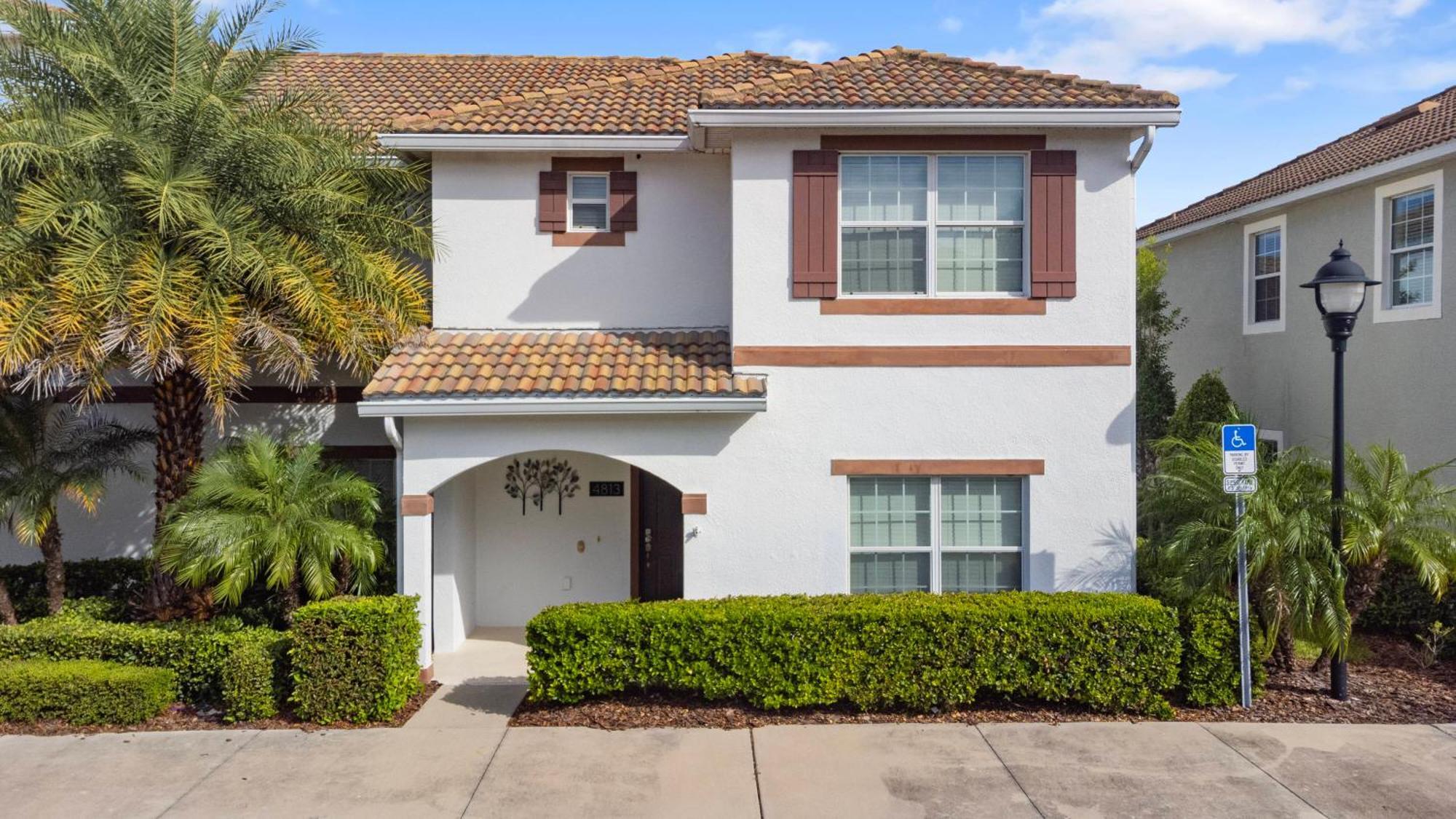 Amazing 5 Bedrooms 04ba At Storey * Kissimmee