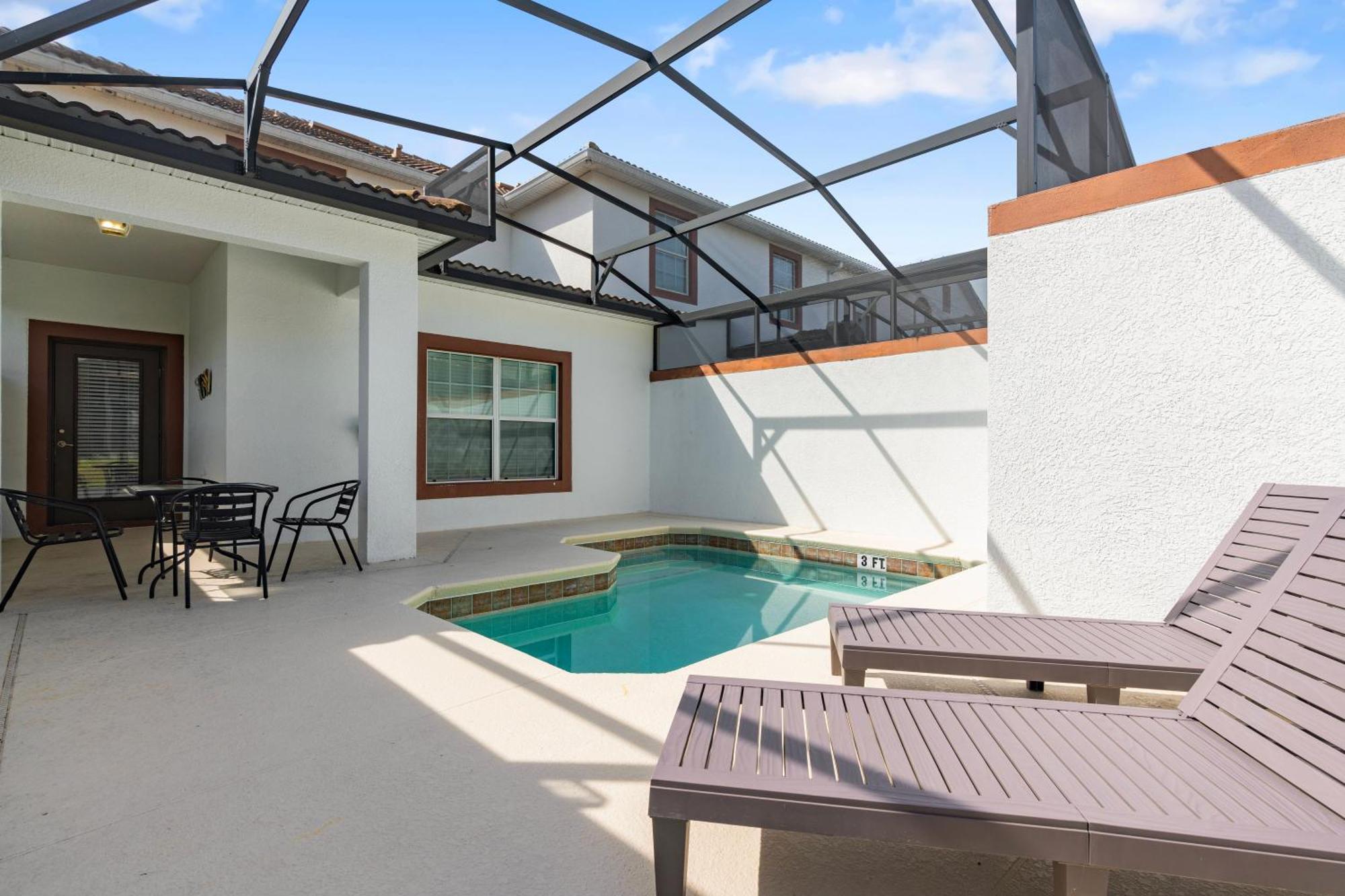 Amazing 5 Bedrooms 04ba At Storey